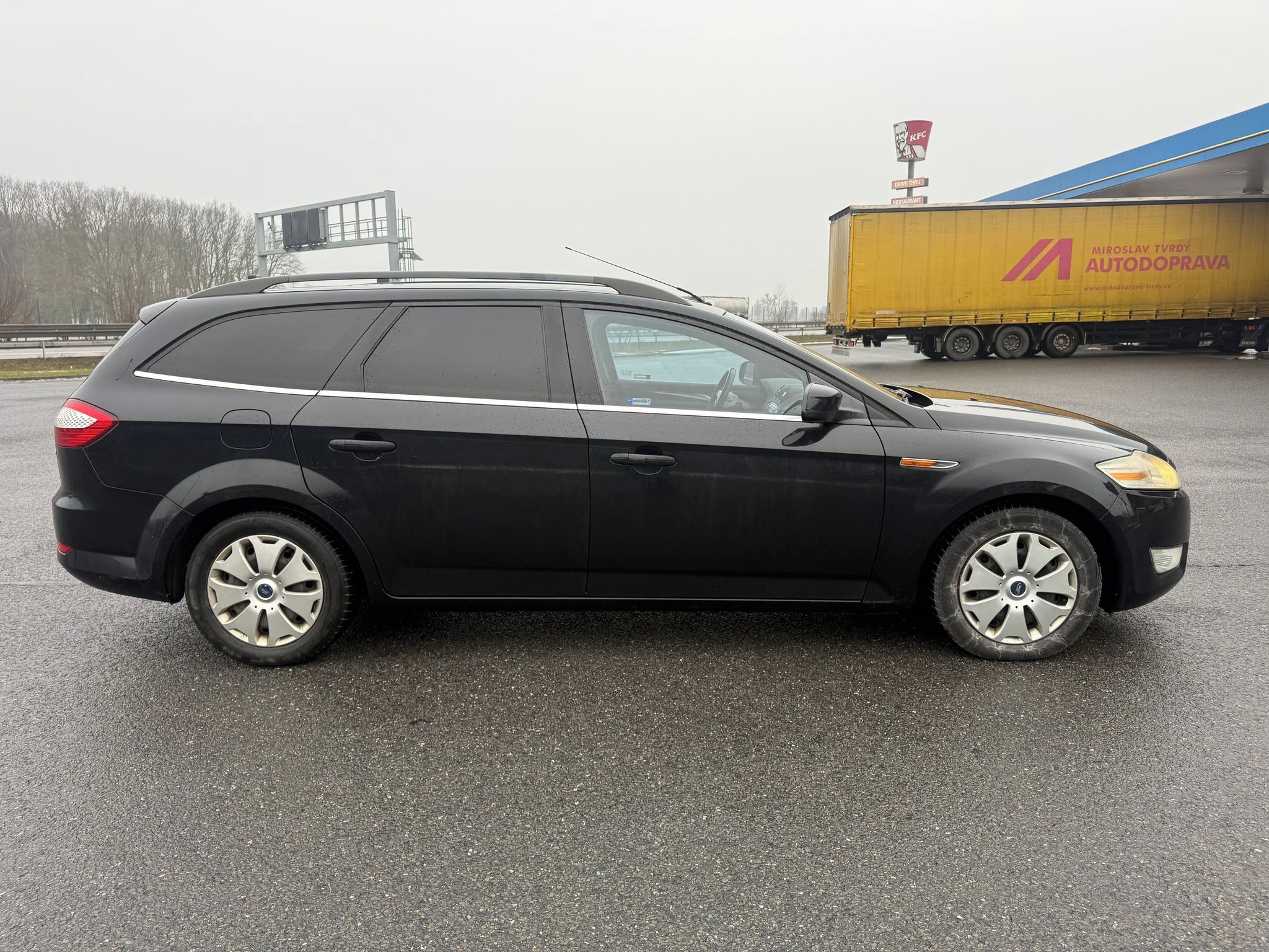 Ford Mondeo, 2,0 TDCI GHIA KOMBI - fotka 6
