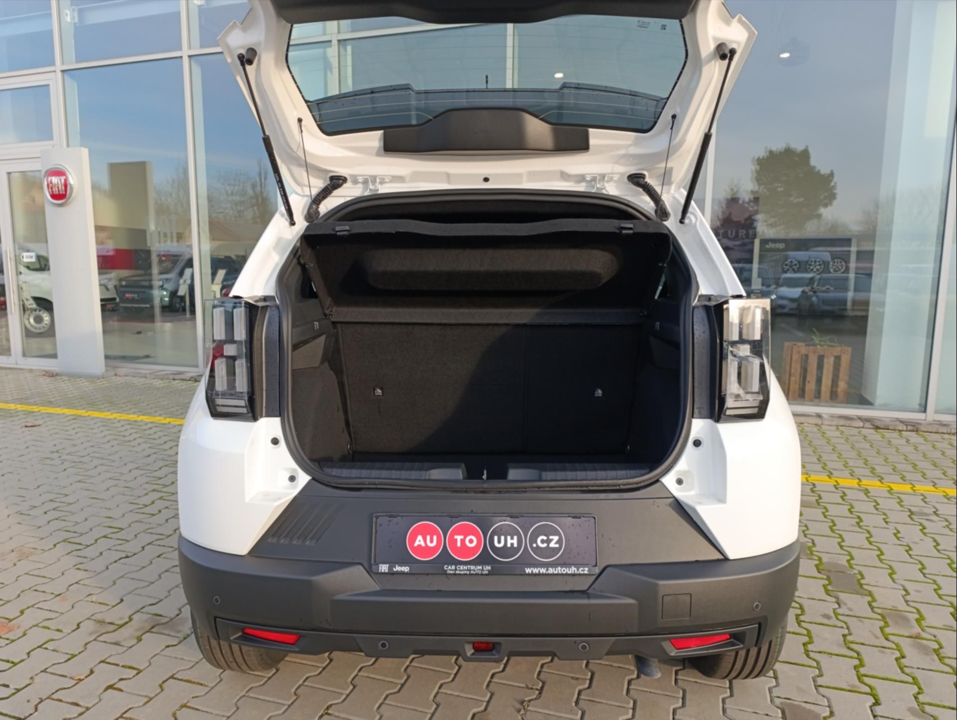 Fiat Grande Panda, 1,2   Turbo Hybrid 110k eDCT - fotka 6