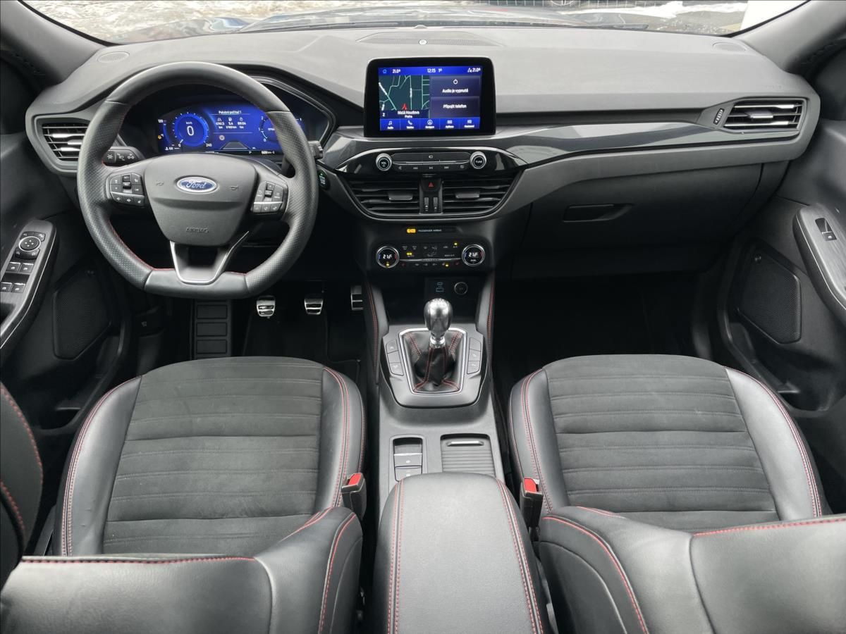 Ford Kuga, 1,5 EcoBlue ST-Line X - fotka 5