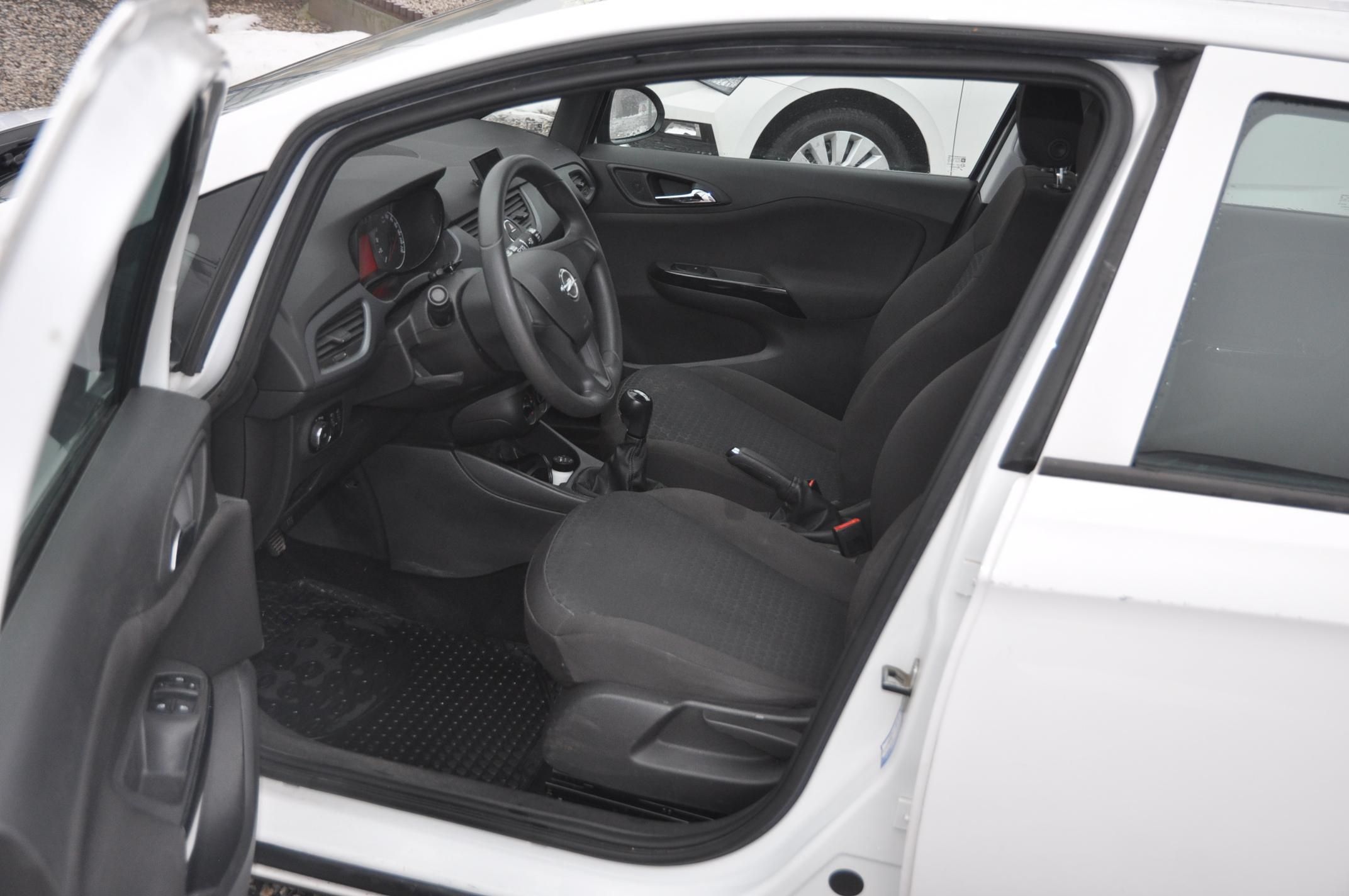 Opel Corsa, 1.2i 51kW - fotka 6
