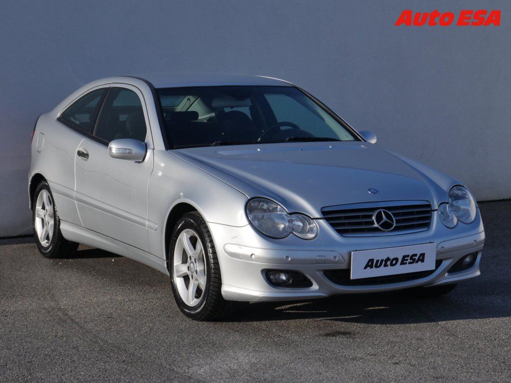 Mercedes-Benz Třídy C, 1.8 i,autoAC