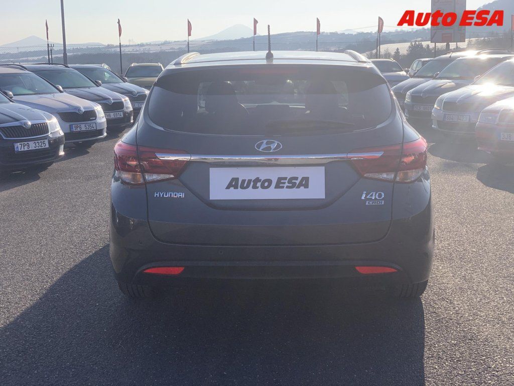 Hyundai i40, 1.7 CRDi,Automat - fotka 5