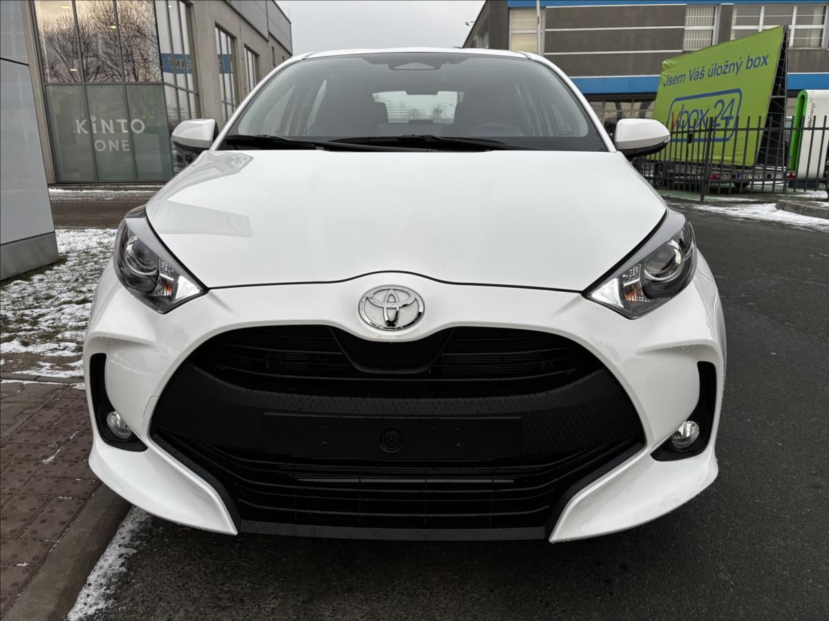 Toyota Yaris, 1,5 1.5HEV 116k  Comfort - fotka 2