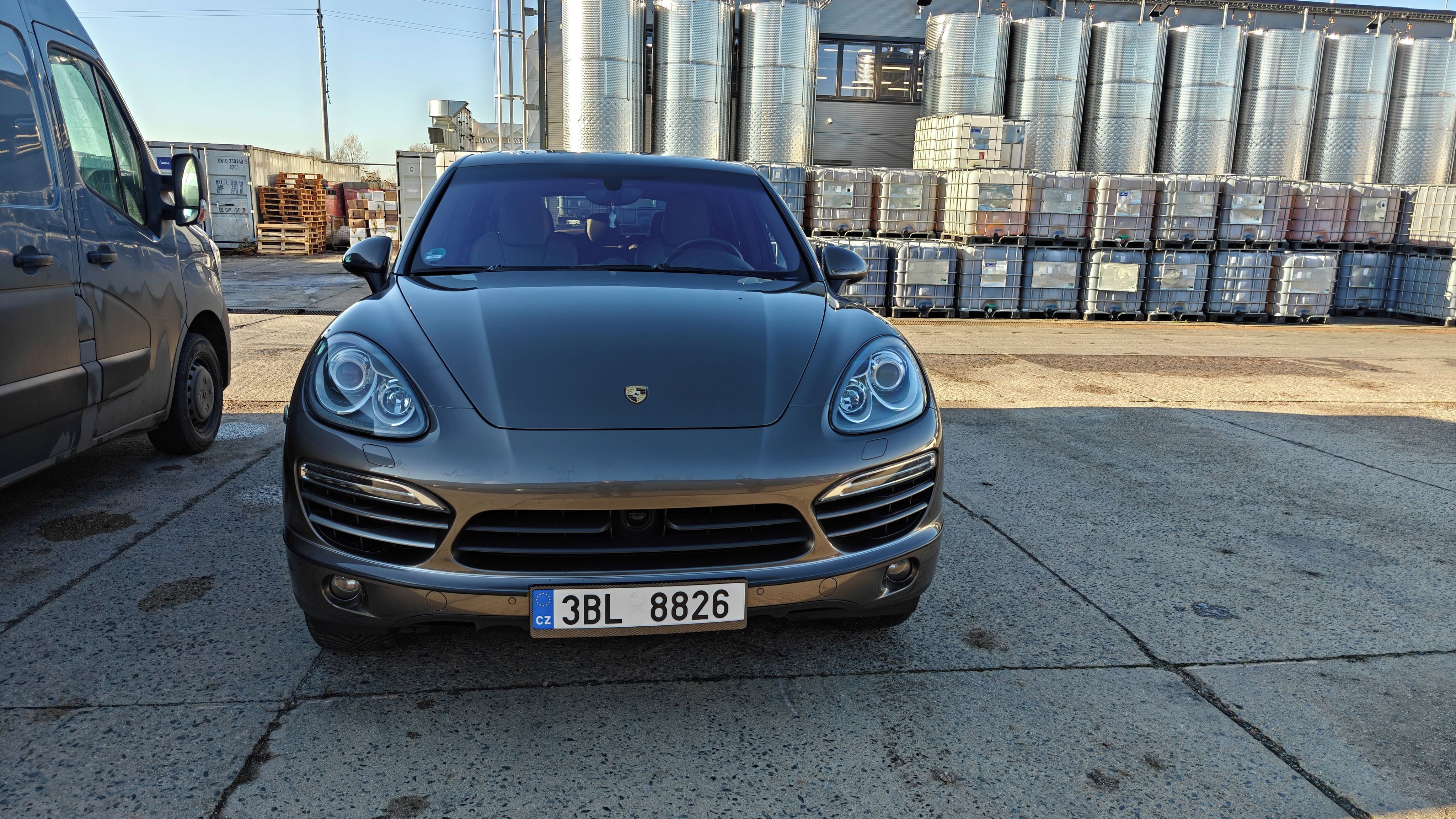 Porsche Cayenne - fotka 2