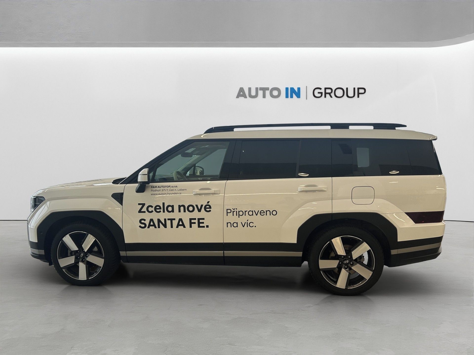 Hyundai Santa Fe, Style Premium 7místné 1,6 TGDI - fotka 3