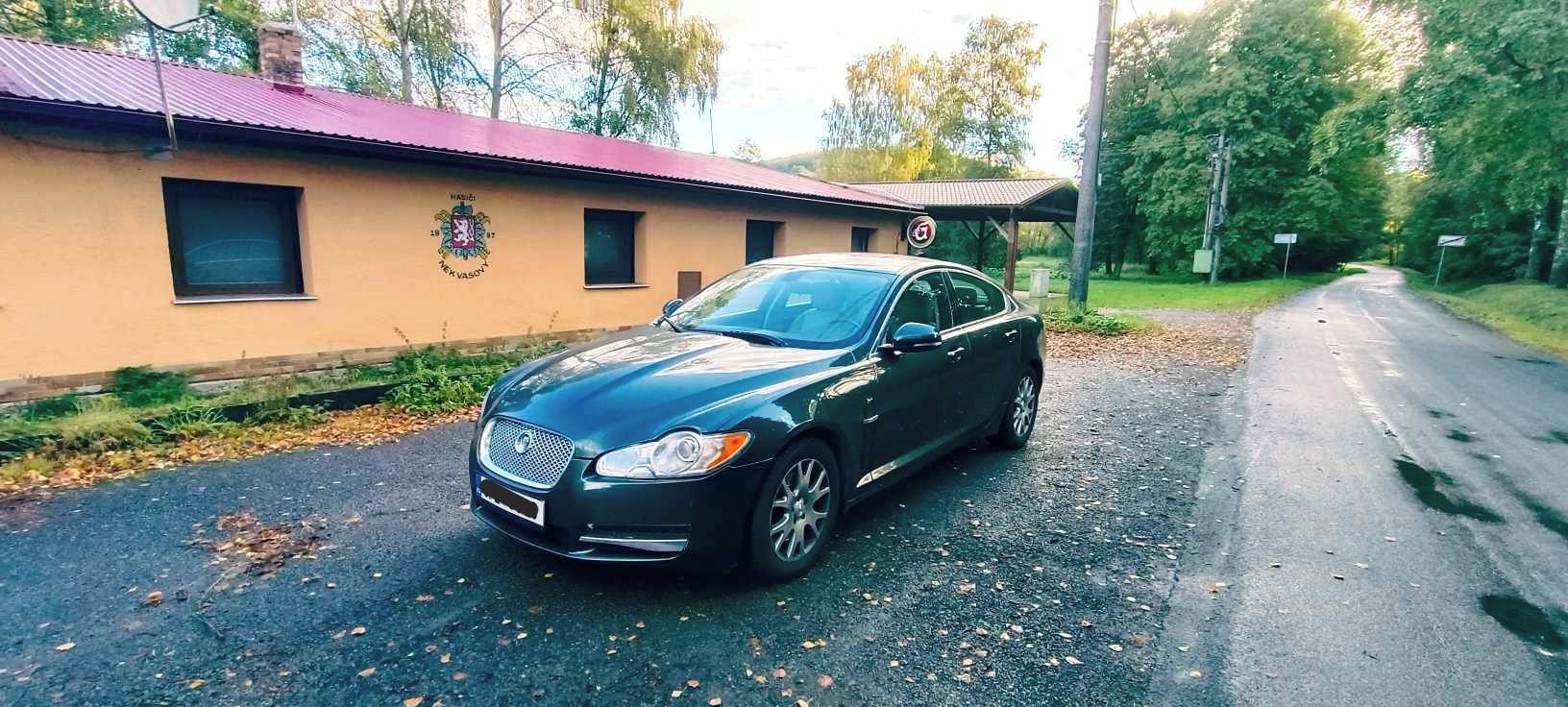 Jaguar XF, 3,0 V6D 155kW - fotka 2