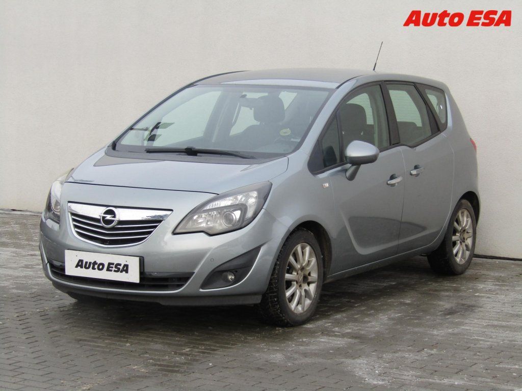 Opel Meriva, 1.4T,AC,temp,park.asist - fotka 3