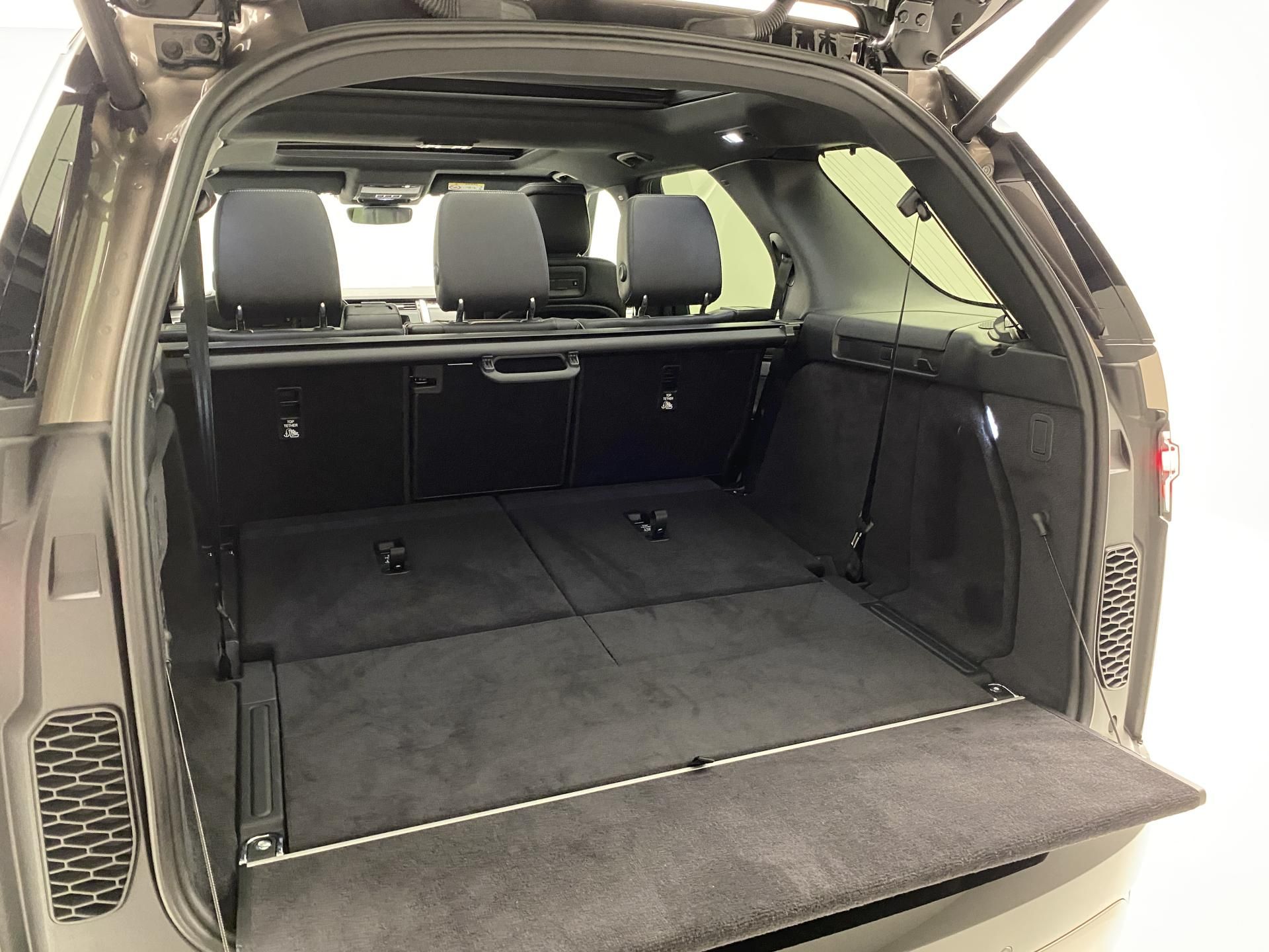 Land Rover Discovery, D350 Dynamic HSE AWD AUT - fotka 5