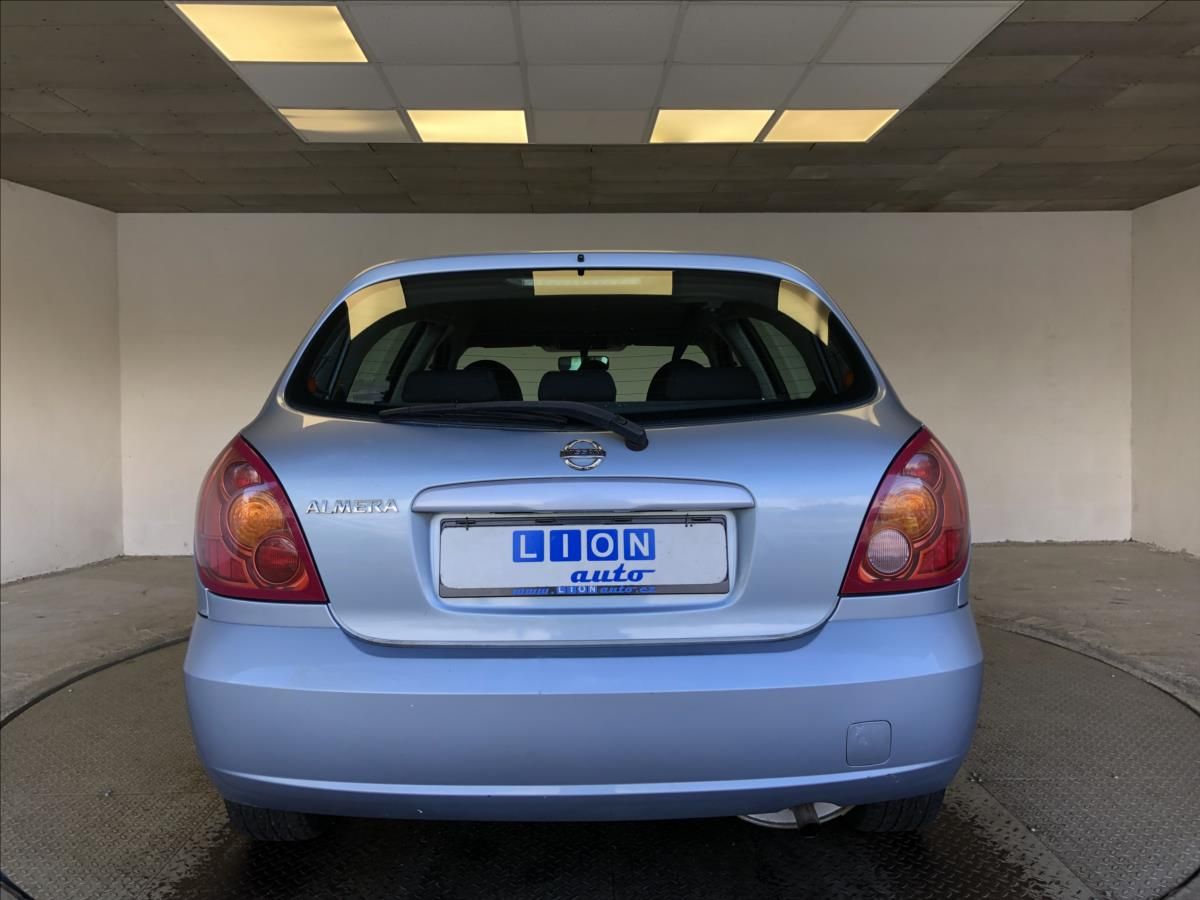 Nissan Almera, 1,5 i - fotka 6