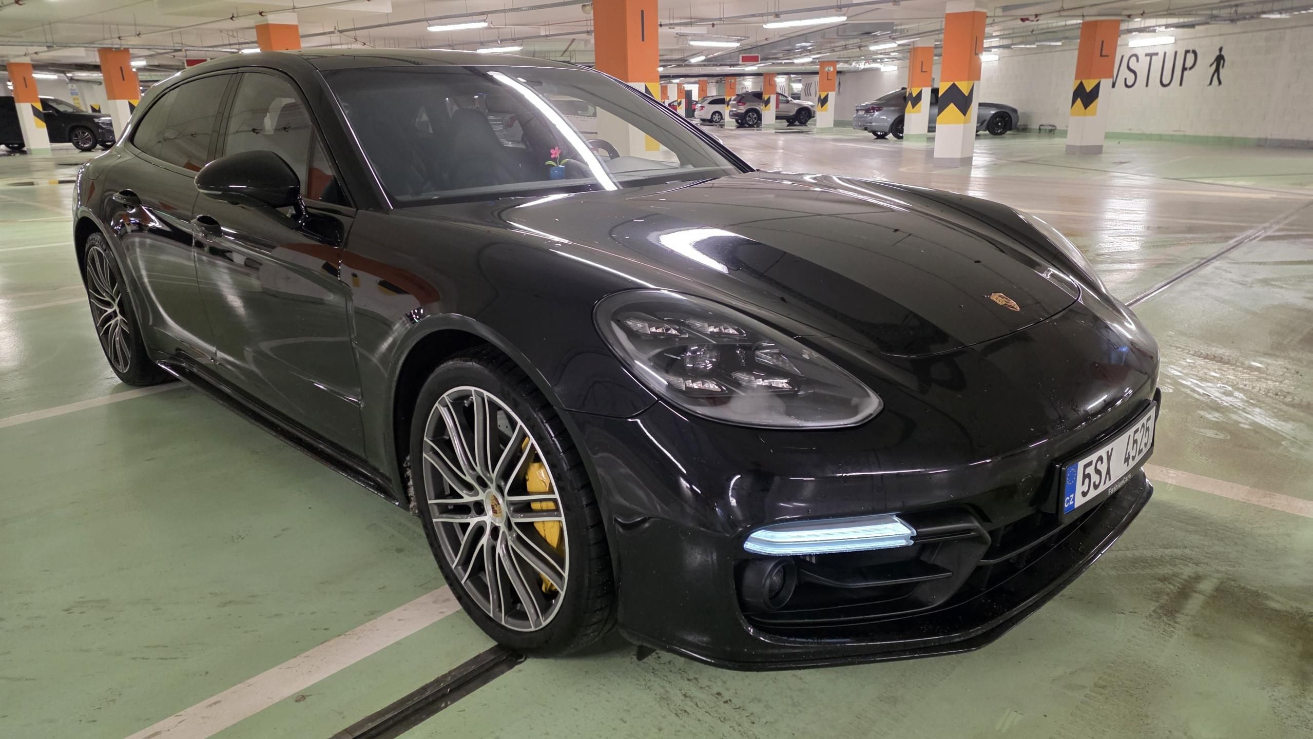 Porsche Panamera, TURBO CERAMIC NOČNÍ PANO MAX