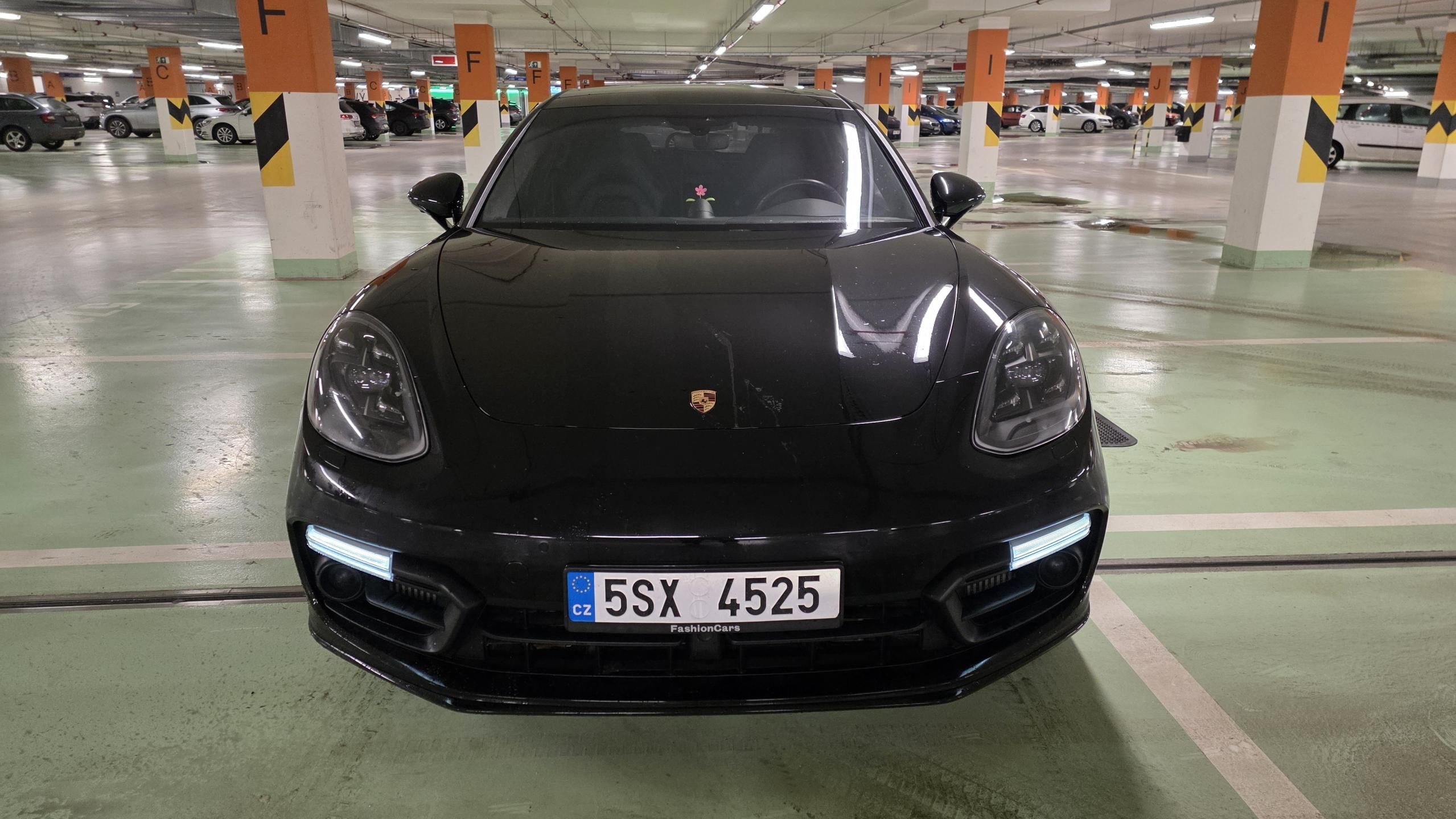 Porsche Panamera, TURBO CERAMIC NOČNÍ PANO MAX - fotka 2