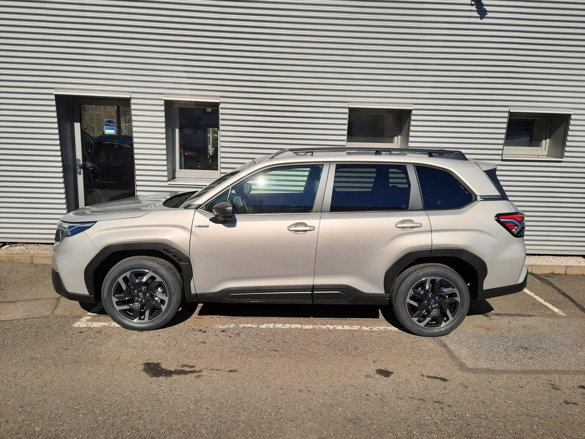 Subaru Forester, NOVÝ FORESTER 2,0i COMFORT - fotka 3