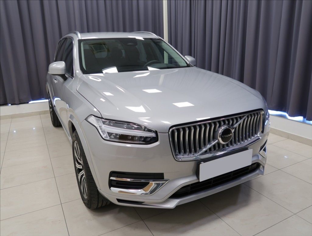 Volvo XC90, 2,0 B5 AWD AUT Plus Bright - fotka 3