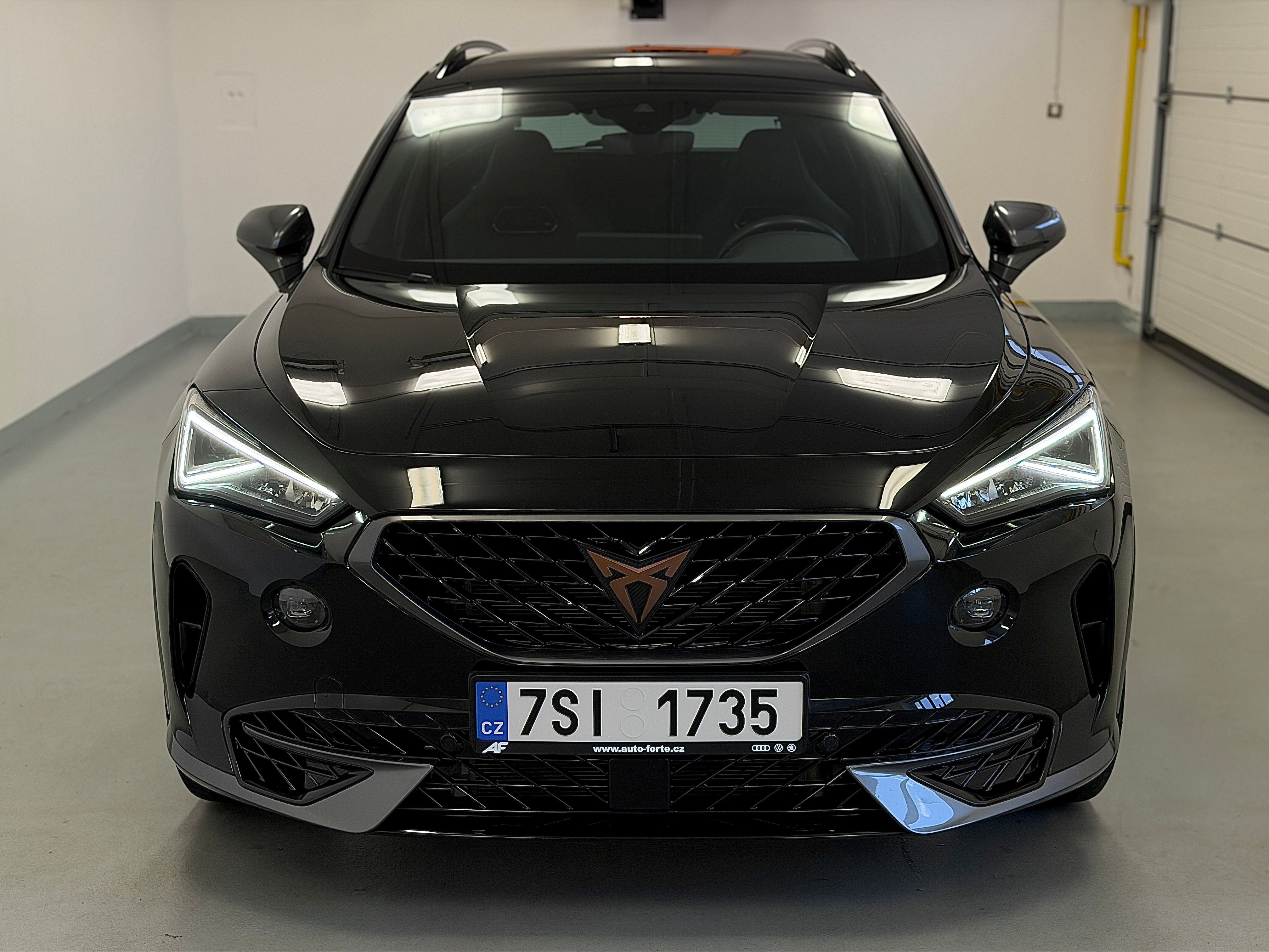 Cupra Formentor, VZ 2.0 TSI 310K DSG 4WD - fotka 4