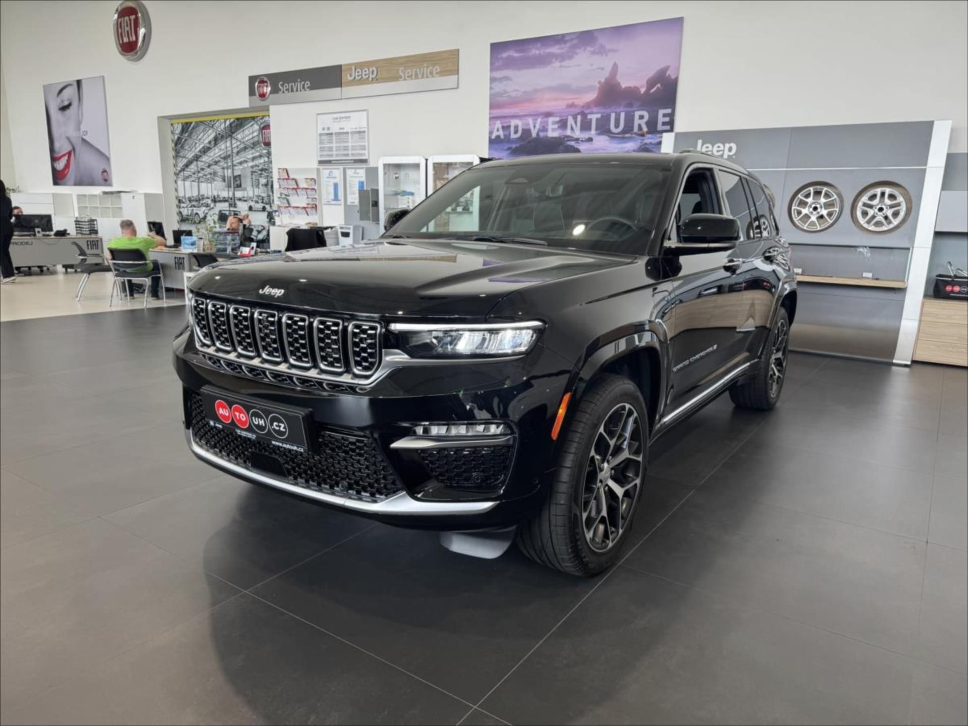 Jeep Grand Cherokee, 2,0 4xe Plug-In 380k 8AT  Summ - fotka 3
