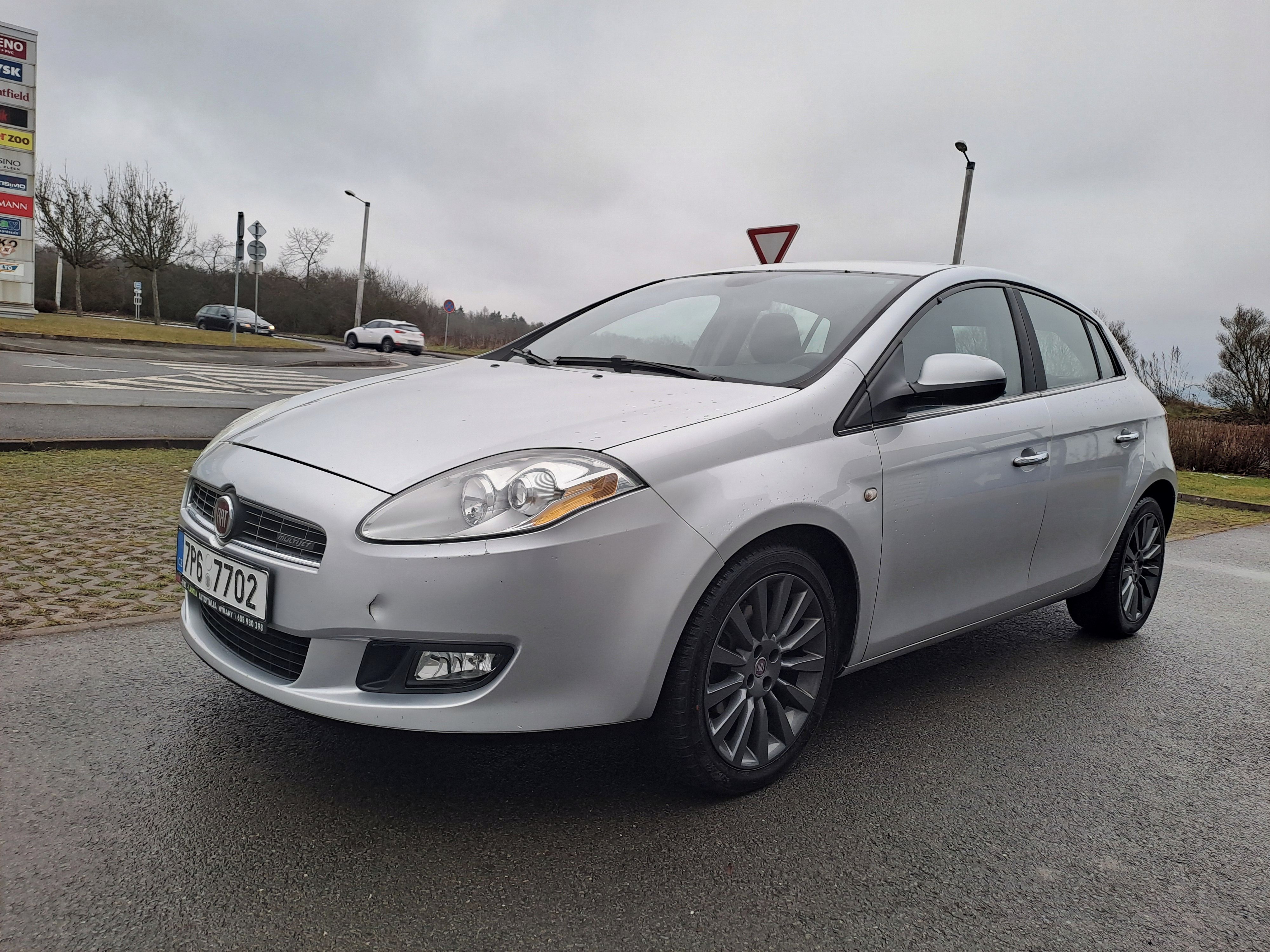 Fiat Bravo, 1.9JTD 88KW ZACHOVALÉ,PĚKNÉ - fotka 3