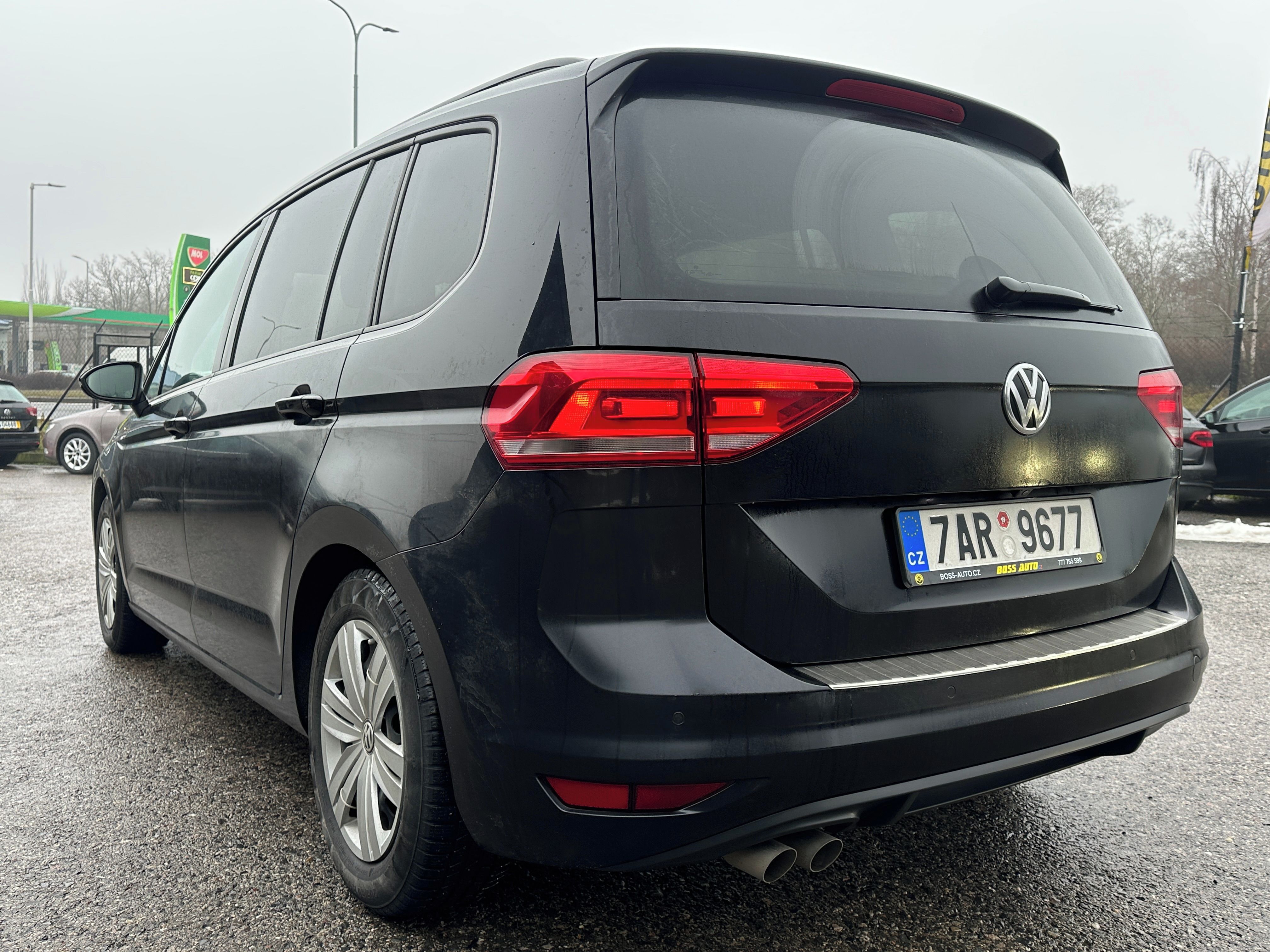 Volkswagen Touran, Volkswagen Touran 2016 - fotka 4