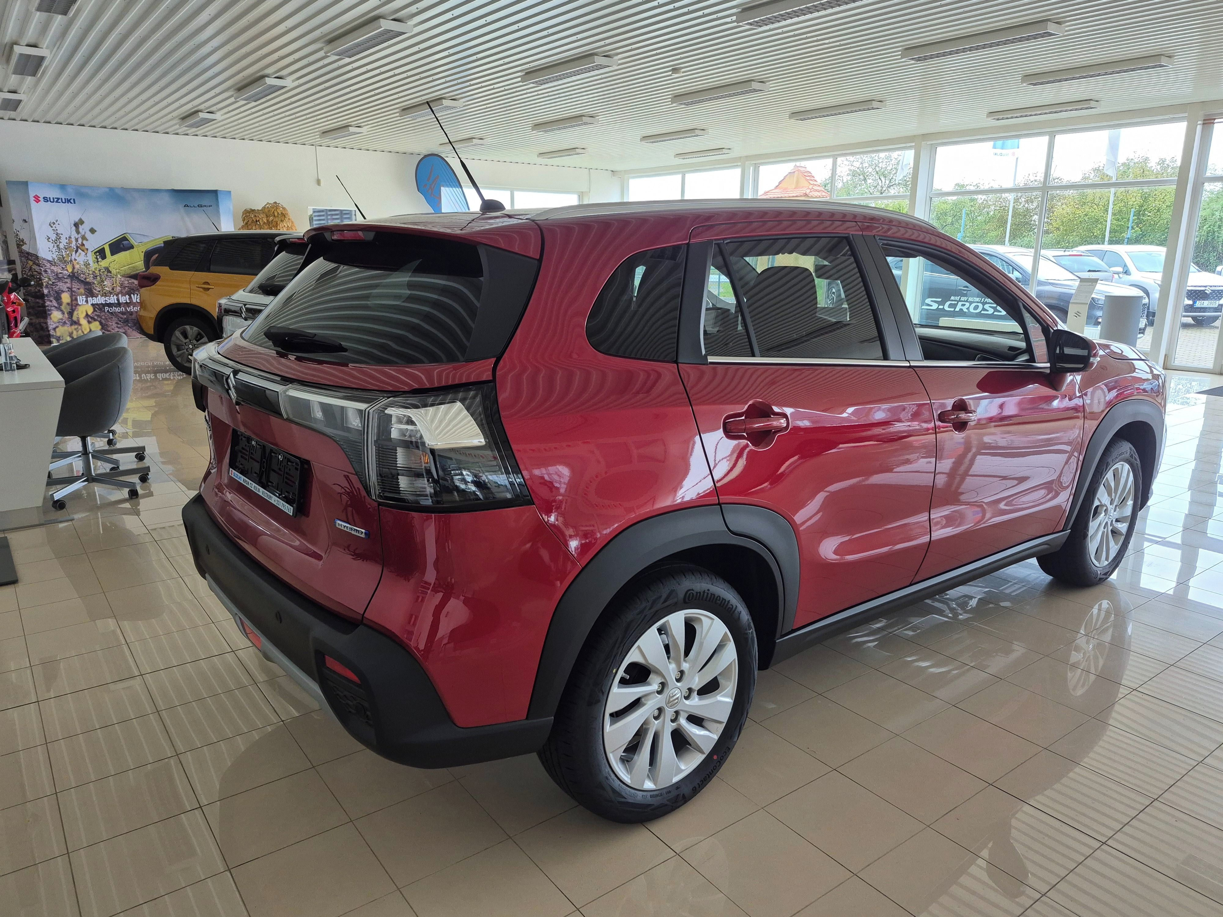 Suzuki S-Cross, 1,4 Premium 4x4 - fotka 6