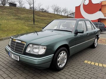 E200 100kW W124 !129.000km!