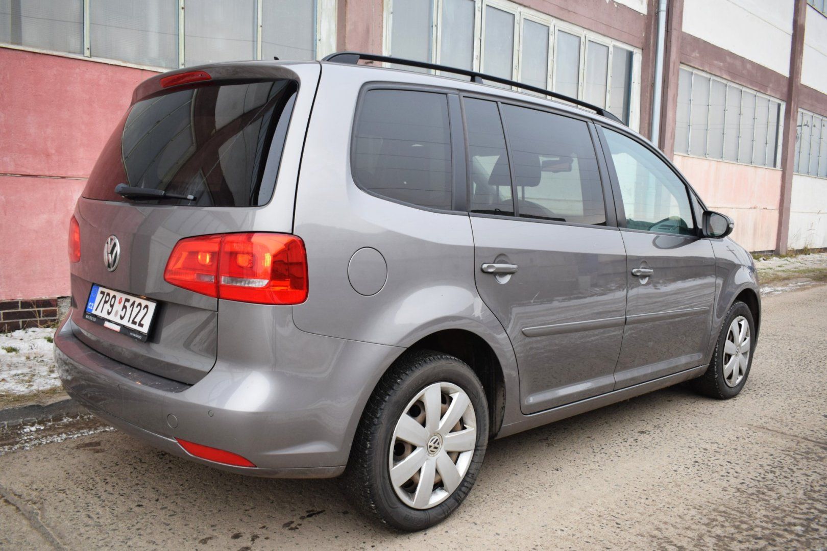Volkswagen Touran, 1.4TSi 103KW/MANUÁL/2011/TAŽNÉ - fotka 6