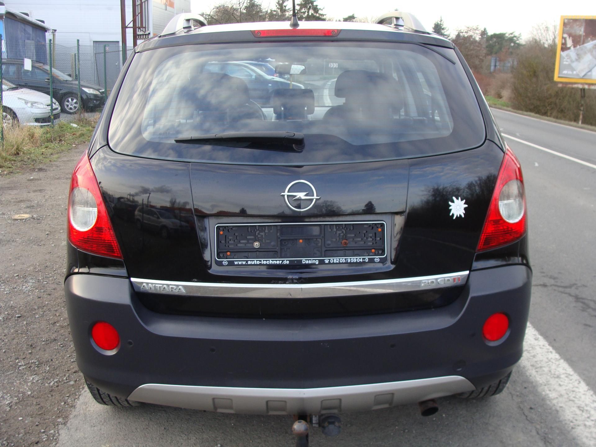 Opel Antara, 2.0 CDTi 4x4 - fotka 4