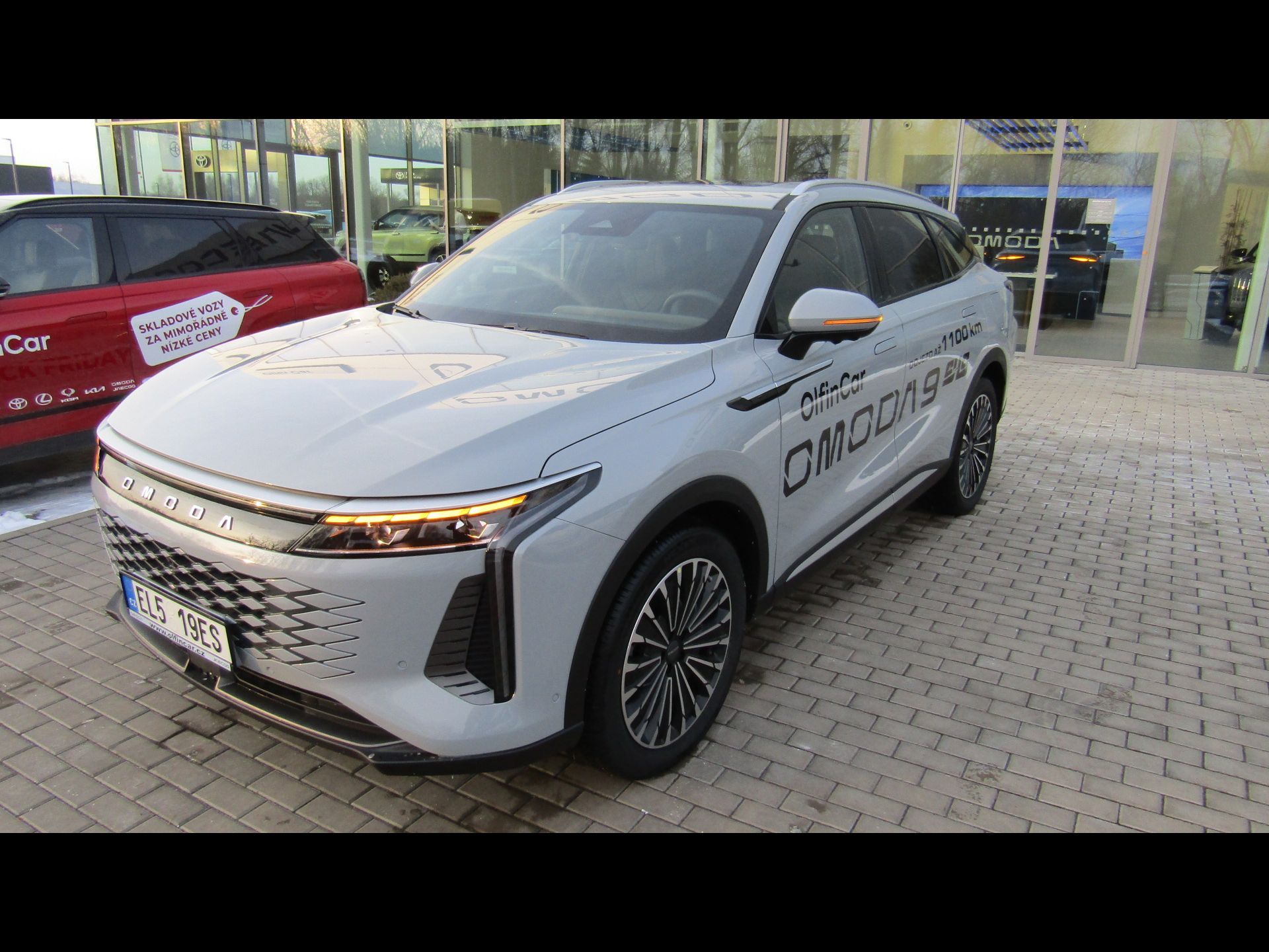 Omoda 9, Premium AWD