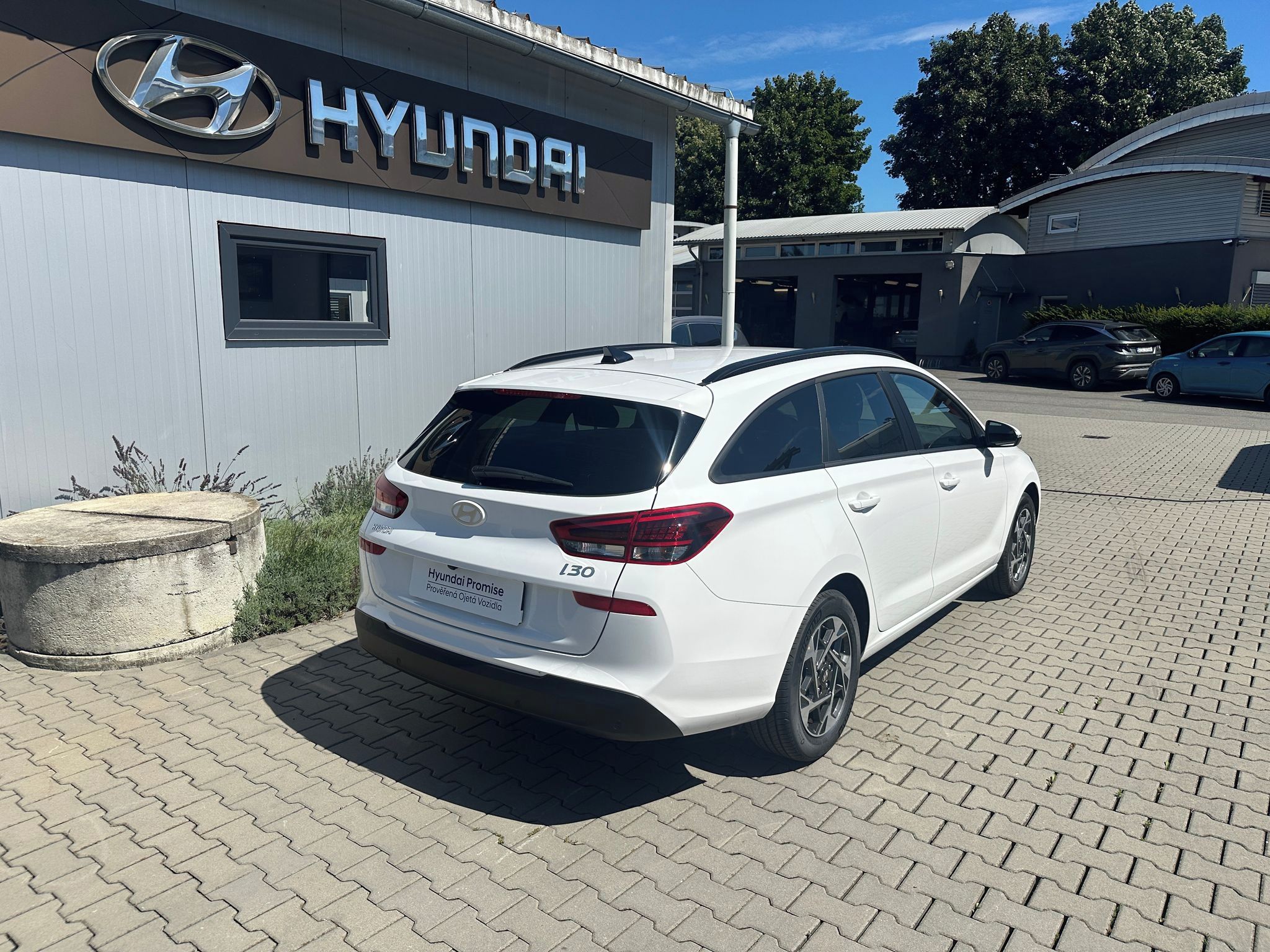 Hyundai i30, WG FL 1,0 T-GDI FAMILY - fotka 5