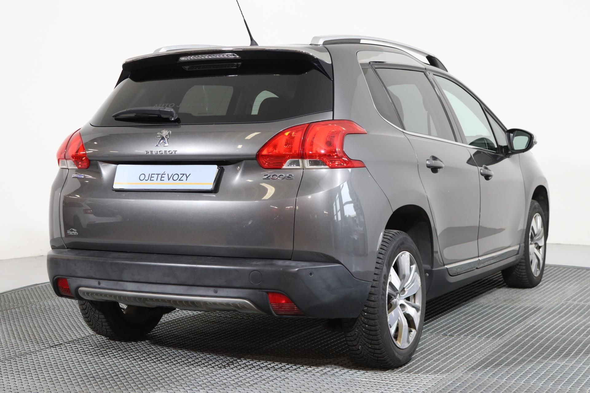 Peugeot 2008, 1.6 HDI 88kw - fotka 2