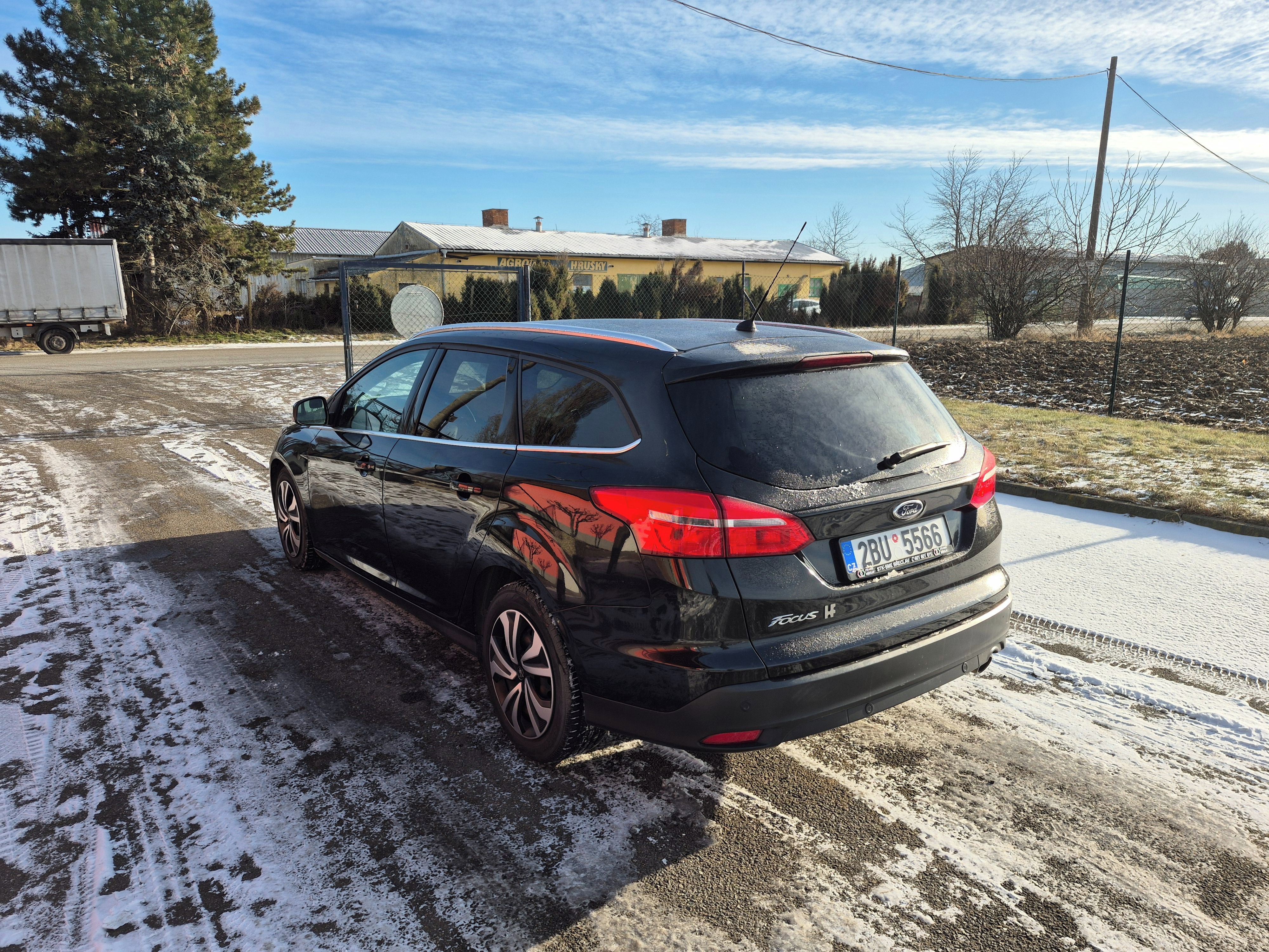 Ford Focus, 2,0TDCI, 110kW, navigace - fotka 5