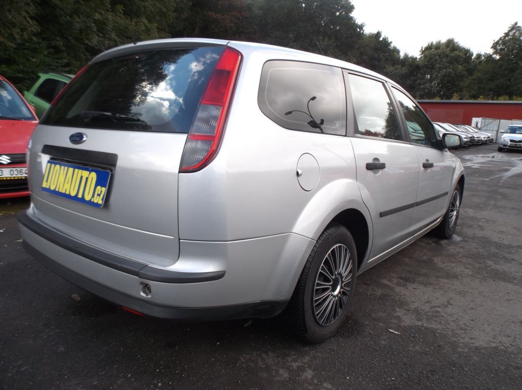 Ford Focus, 1,6 TDCi pouze na nd nepojízdn - fotka 5