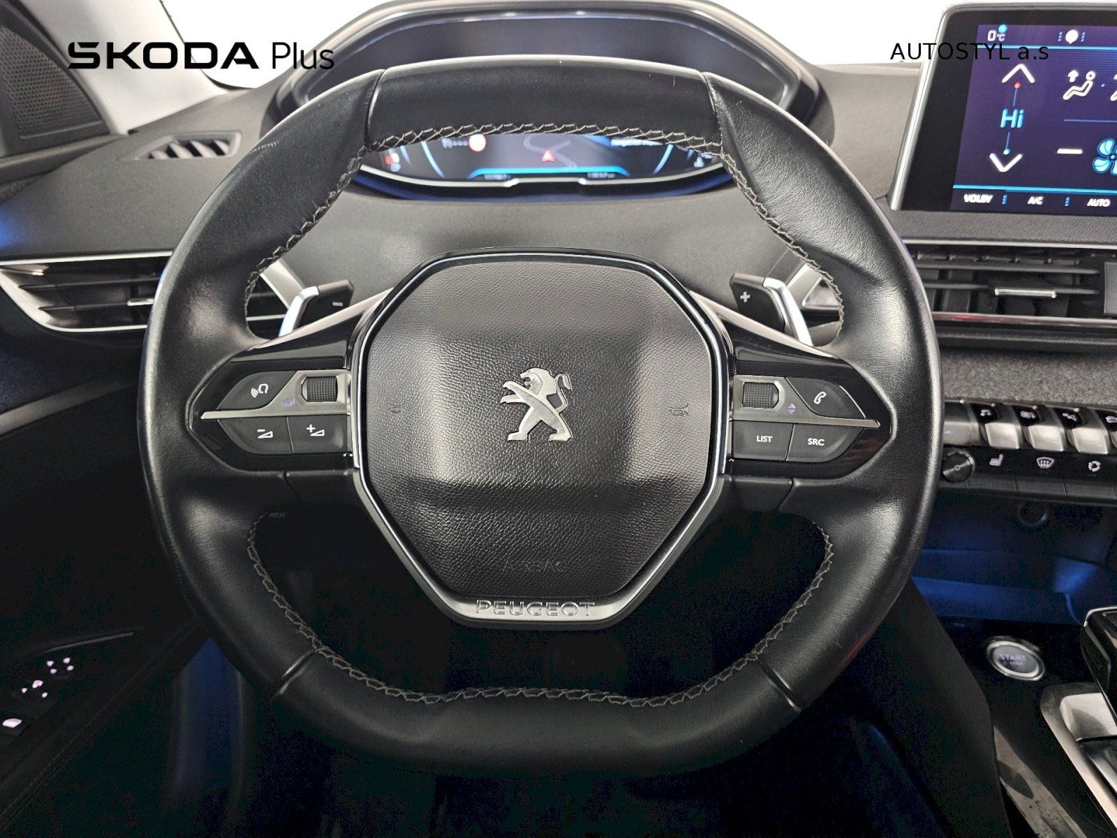 Peugeot 3008, 1.2T 130K 6AT ALLURE LED TAŽNÉ - fotka 5