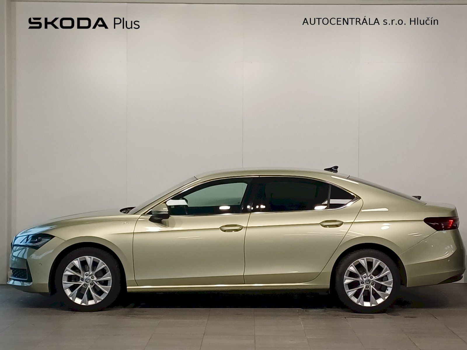 Škoda Superb, L&K TDI 110/2.0 A7F - WEBASTO - fotka 3