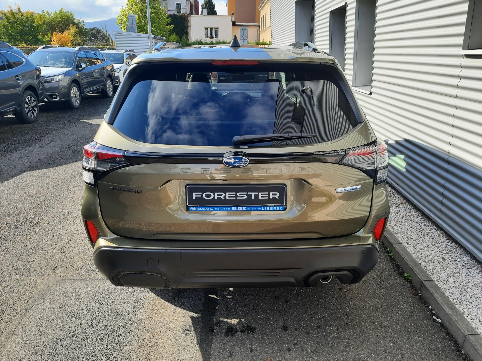 Subaru Forester, NOVÝ FORESTER 2,0i TOURING - fotka 5