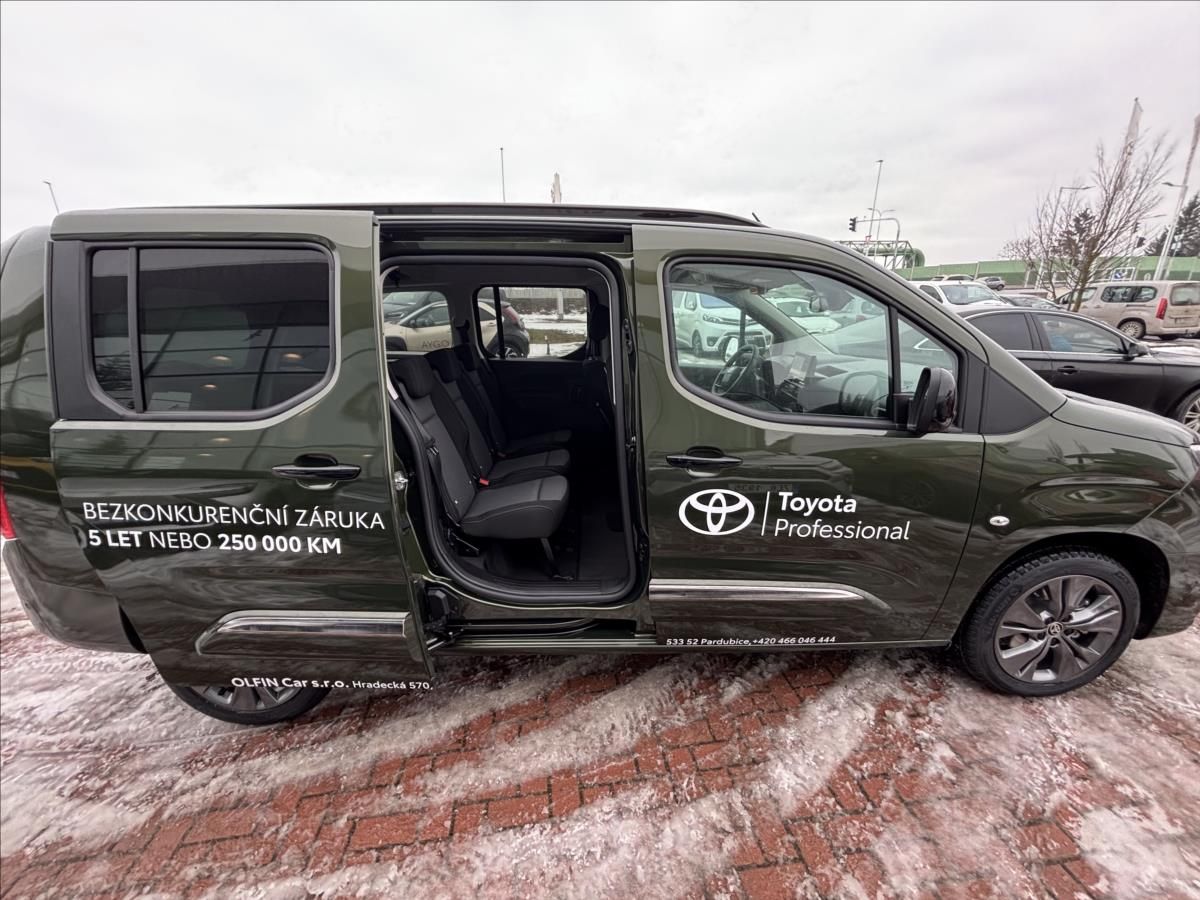 Toyota Proace City Verso, 1,5   VIP - fotka 6