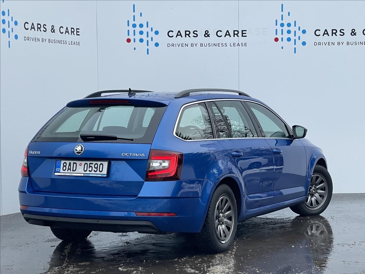 Škoda Octavia, 1,6 TDI Combi Style LED+KESSY - fotka 3