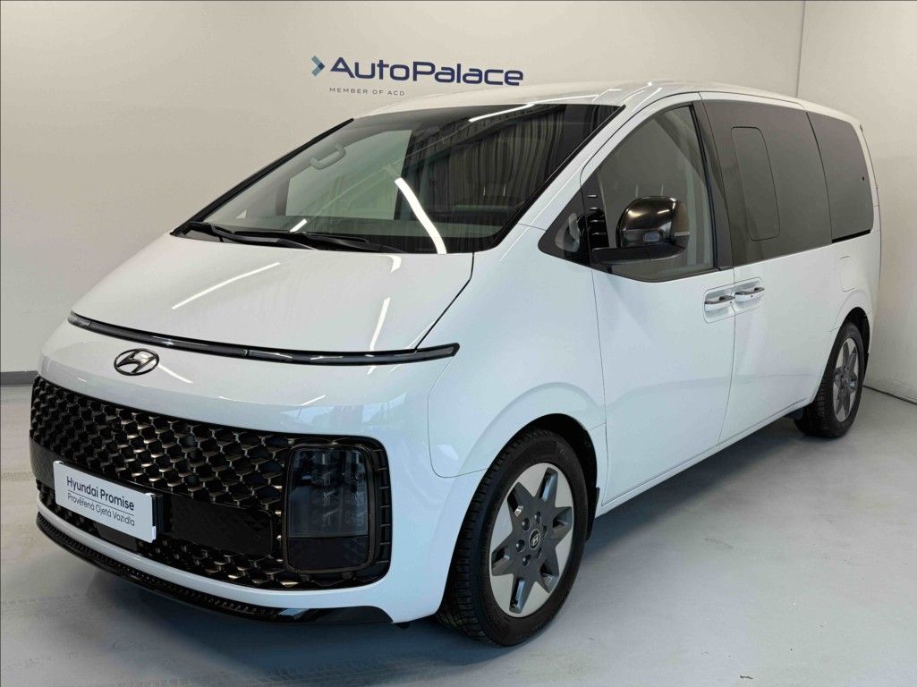 Hyundai Staria, 2,2 CRDI LUXURY EDICE 4X4