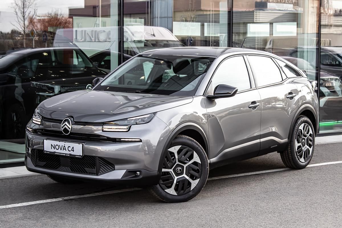 Citroën C4, 1,2 PLUS 130k Automat+ ZIMA