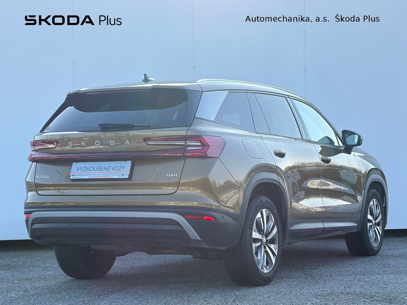 Škoda Kodiaq, DSG 2.0 TDI / 142kW / 4x4 / EX - fotka 2