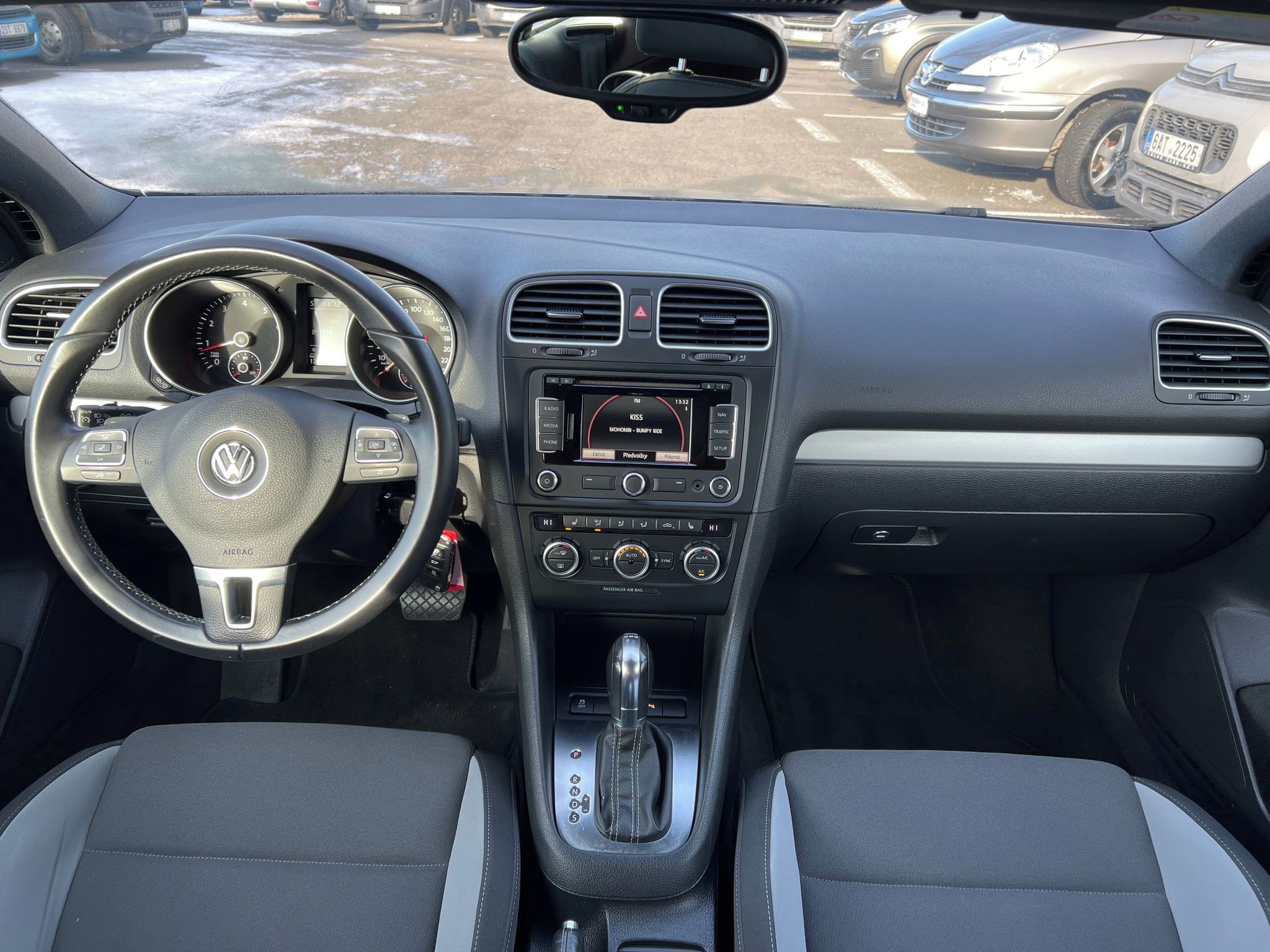 Volkswagen Golf, 1.4TSI 90 kW DSG CABRIO ZÁRUKA - fotka 3