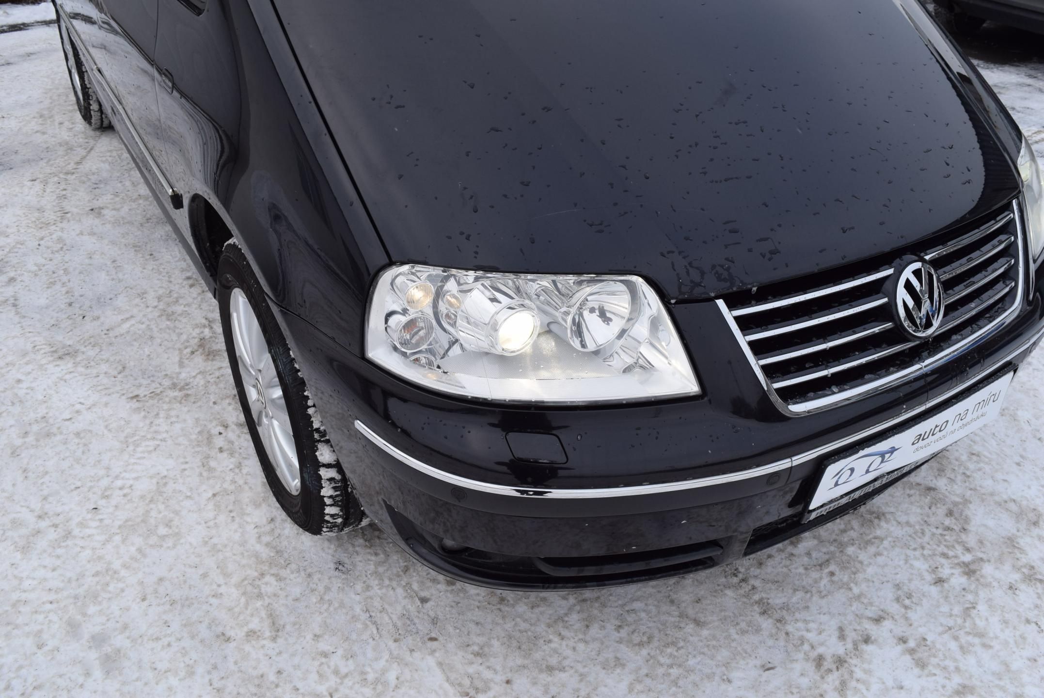 Volkswagen Sharan, 1.9TDI 85kw 7MÍST BEZ KOROZE! - fotka 4