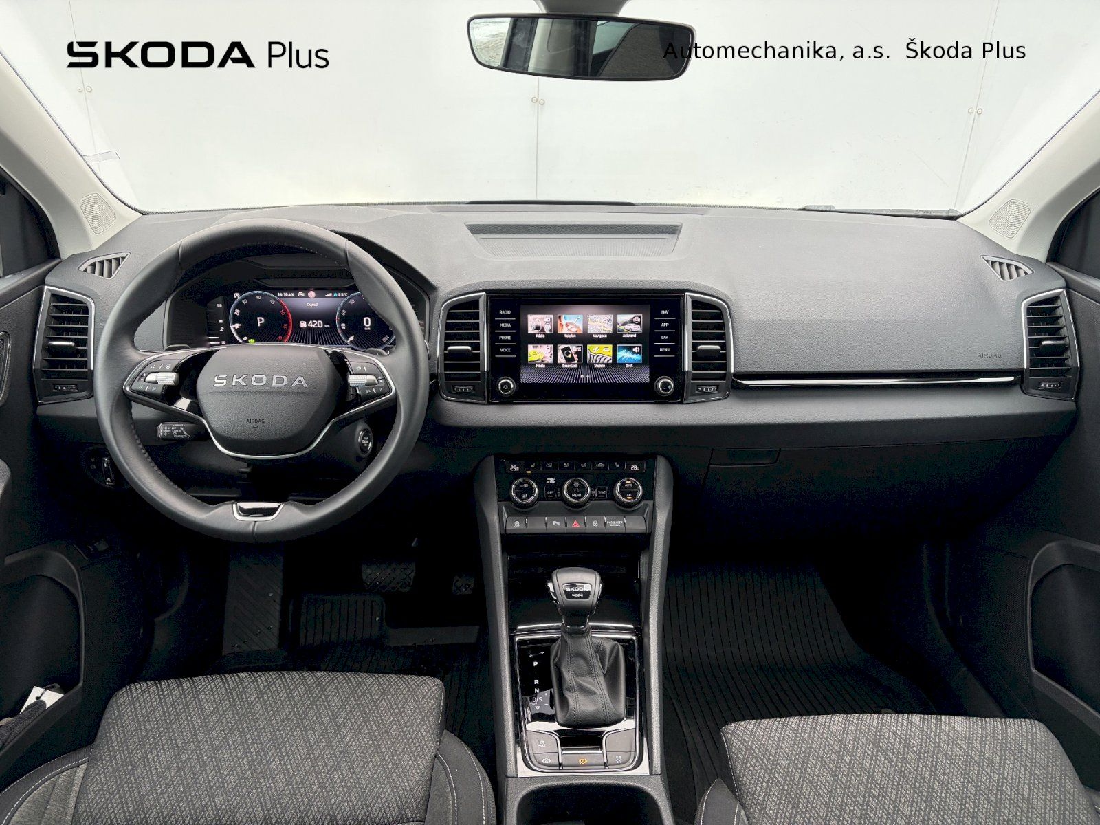 Škoda Karoq, DSG 2.0 TDI / 110 kW / TOP SEL - fotka 5