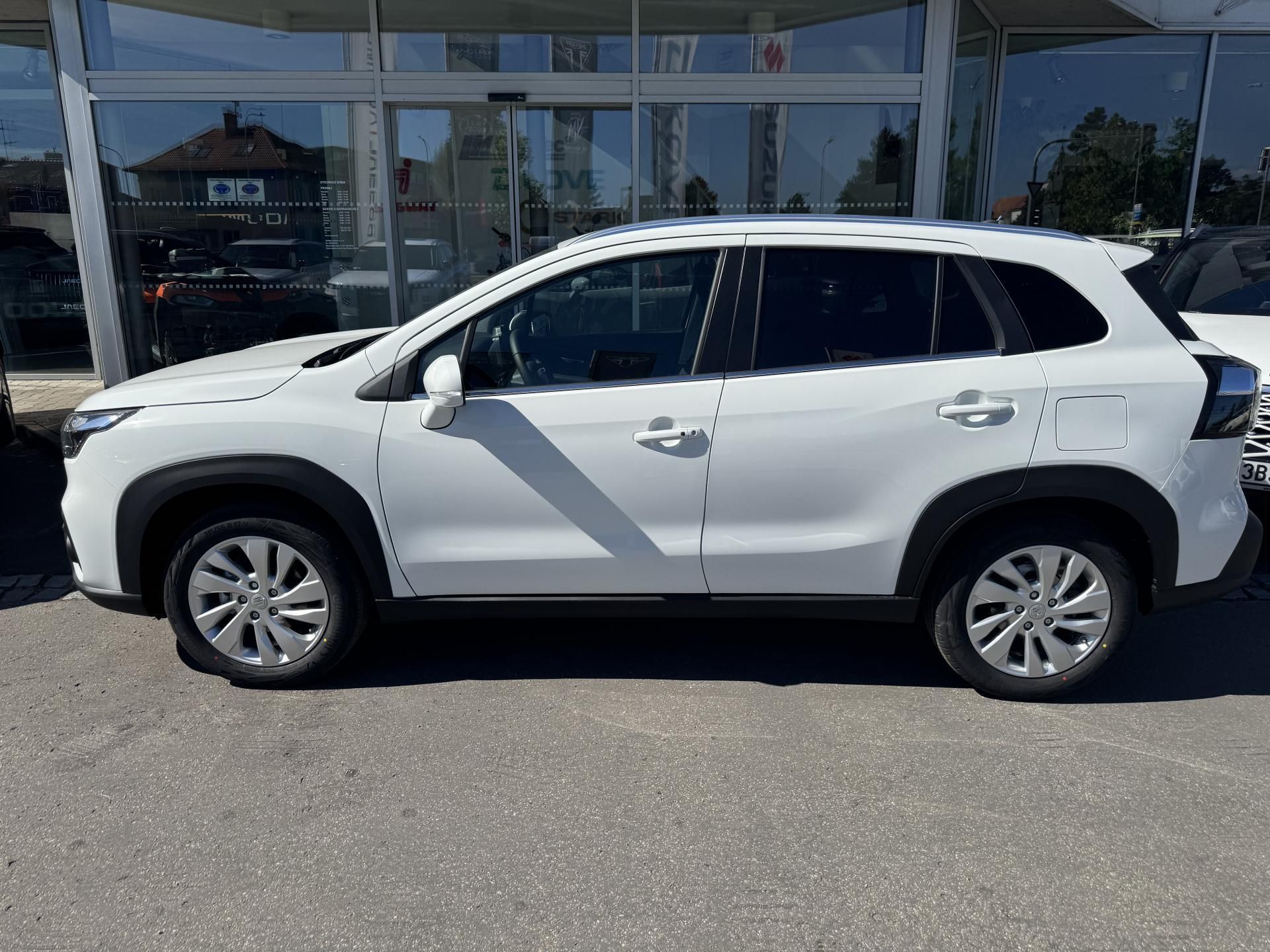 Suzuki S-Cross, 1,4 Premium Hybrid - fotka 2