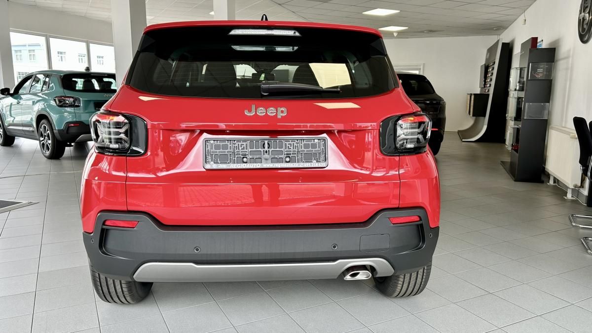 Jeep Avenger, 1.2i 100k Longitude MT6 - fotka 6