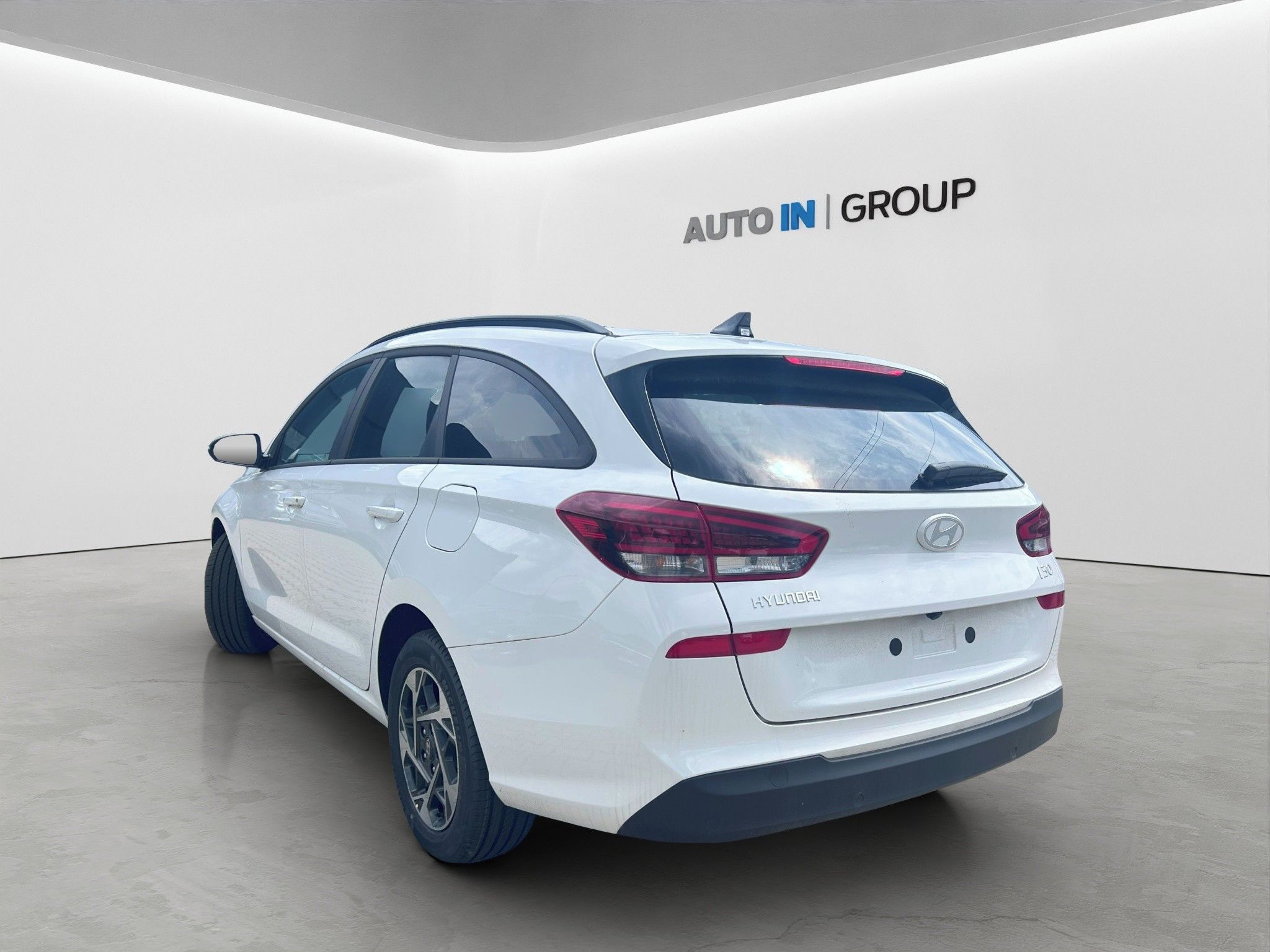 Hyundai i30, i30 Kombi 1,0 T-GDI 74 kW Styl - fotka 3