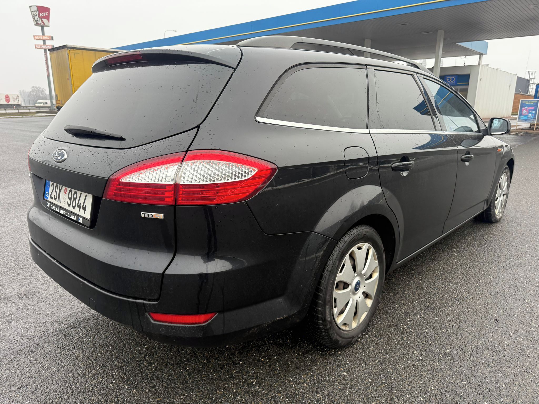 Ford Mondeo, 2,0 TDCI GHIA KOMBI - fotka 5