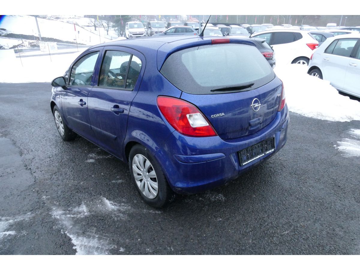 Opel Corsa, 1,3CDTI 55KW KLIMA - fotka 6