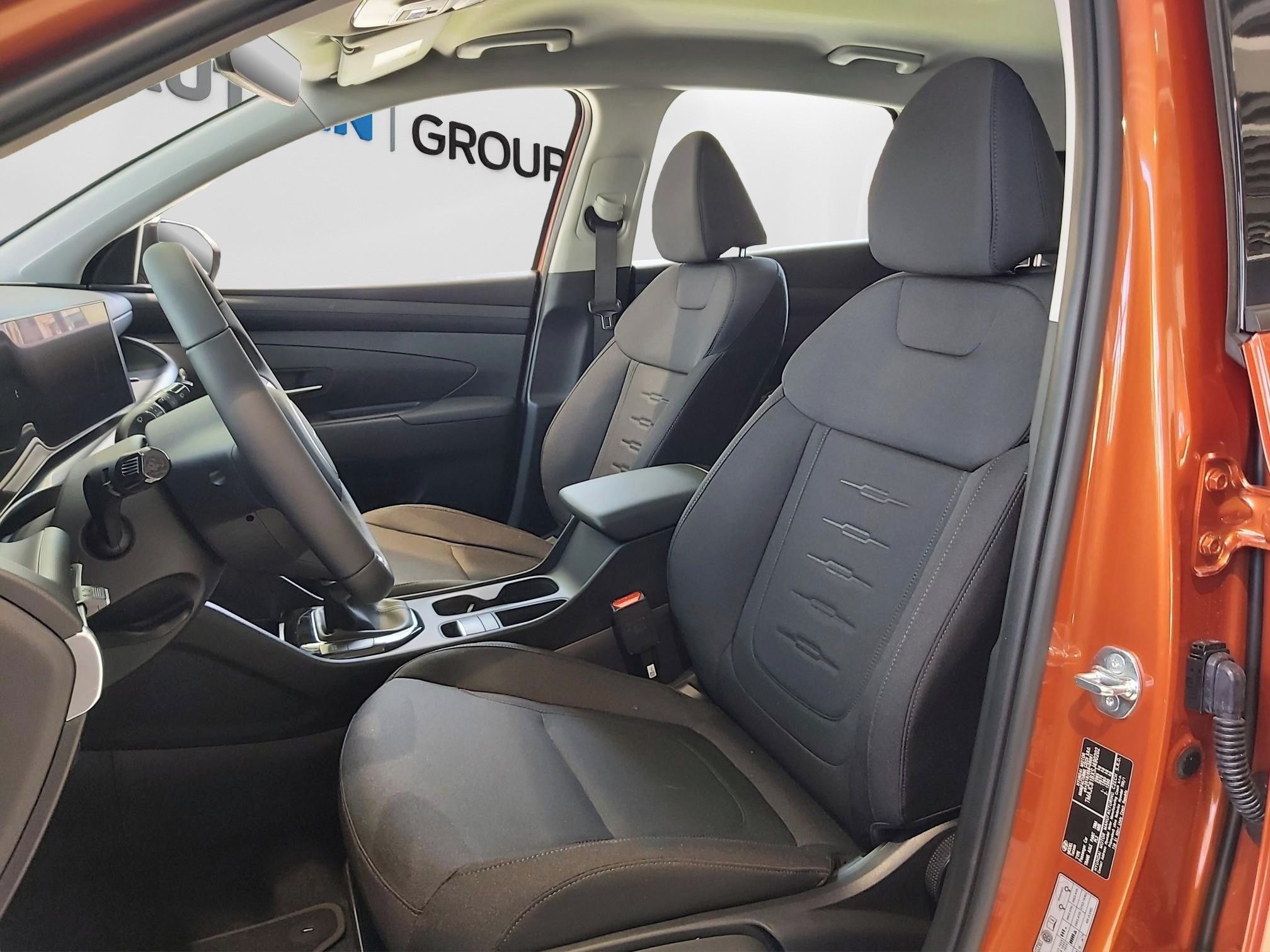 Hyundai Tucson, Nový Tucson Smart 1.6 T-GDi 11 - fotka 5