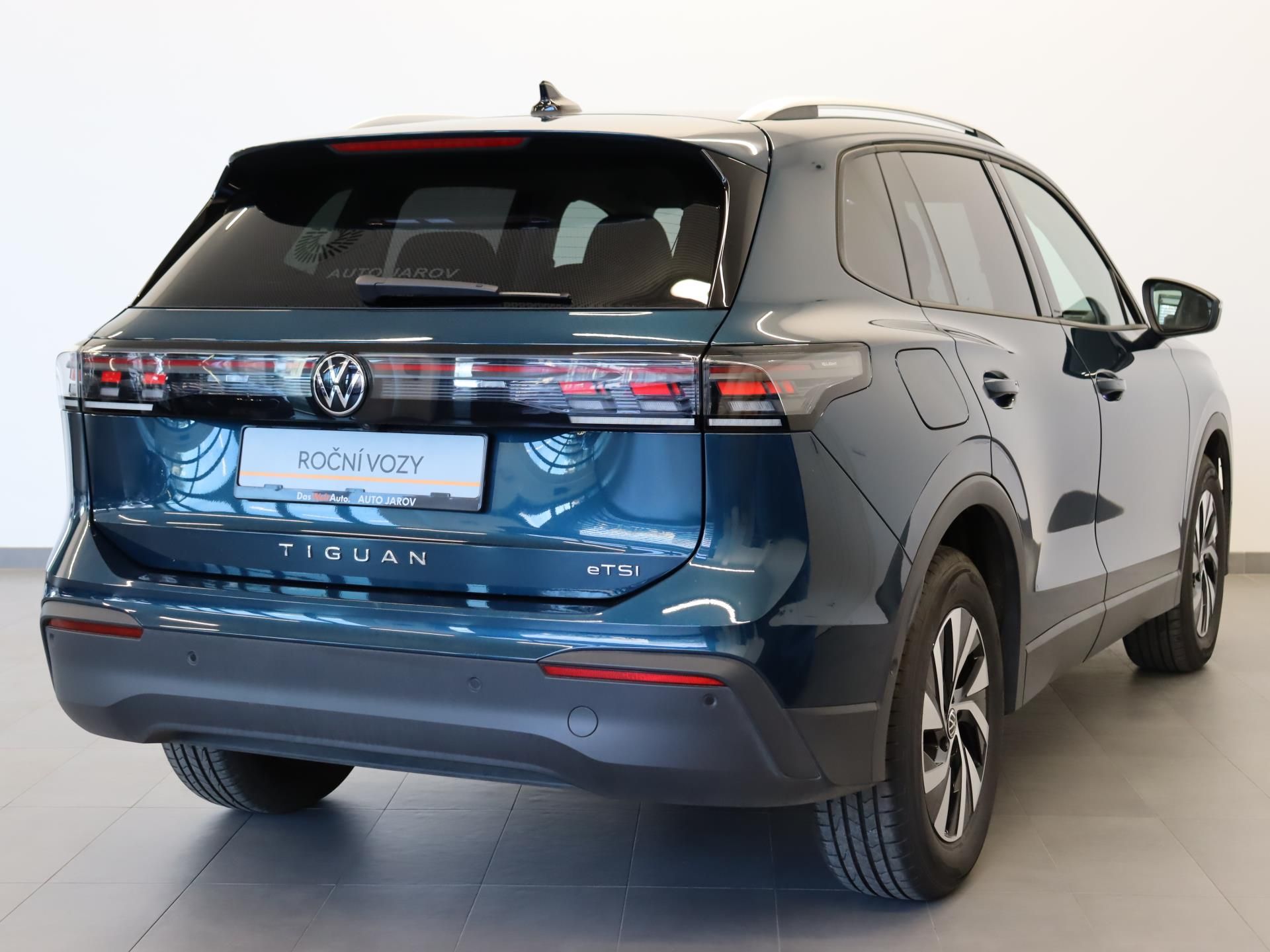 Volkswagen Tiguan, People 1,5 eTSI 110 kW mHEV - fotka 2