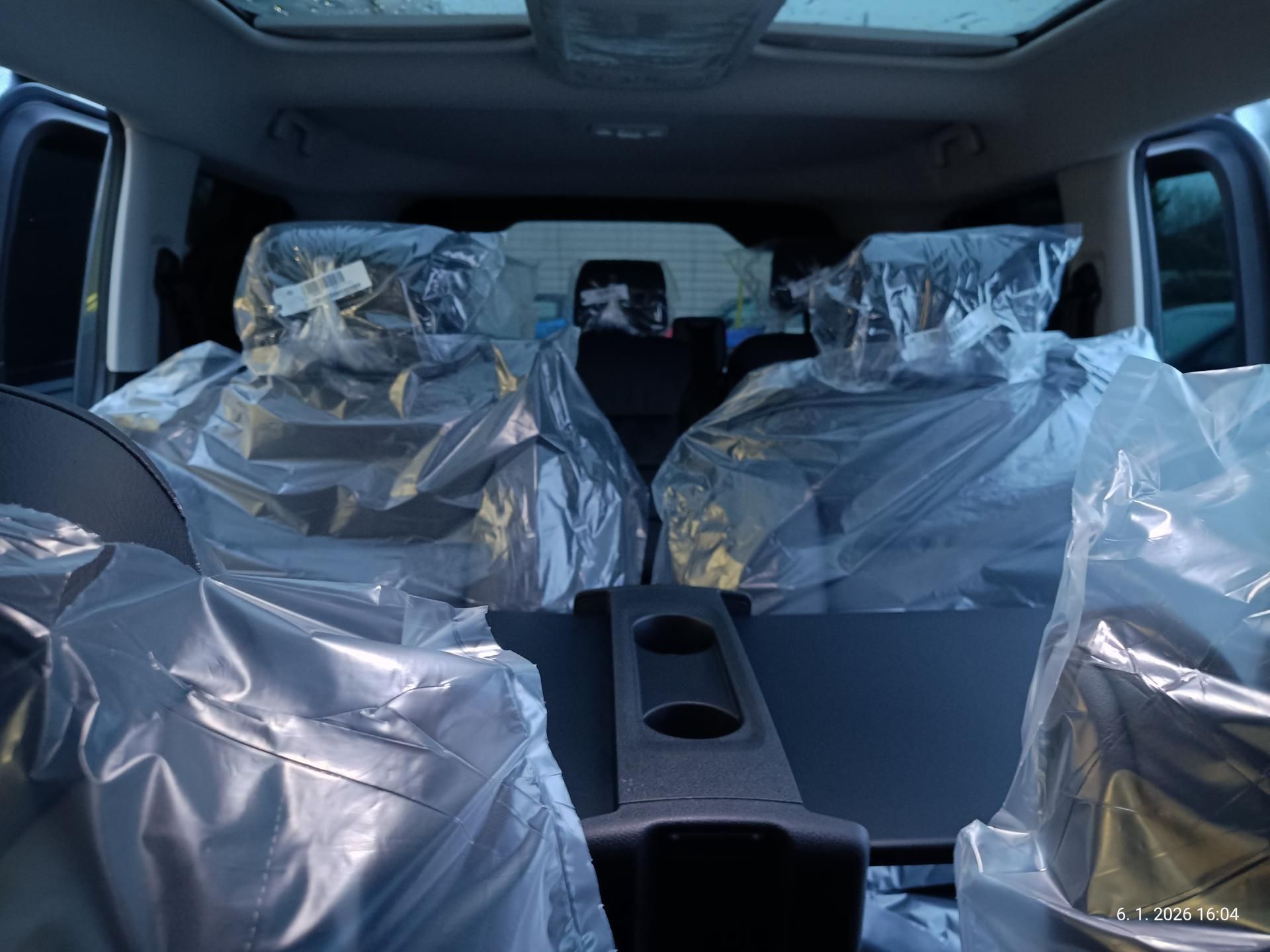 Citroën SpaceTourer, SHINE L2 2.2 BlueHDi 180 EAT8 - fotka 6