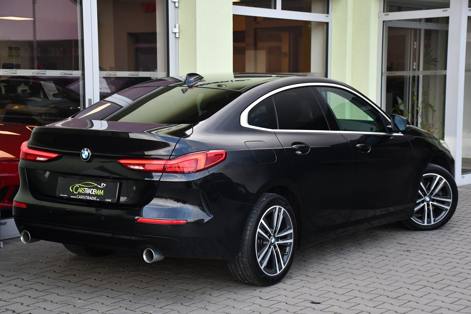 BMW Řada 2, 218d TAŽNÉ HUD ČR 1M - fotka 4